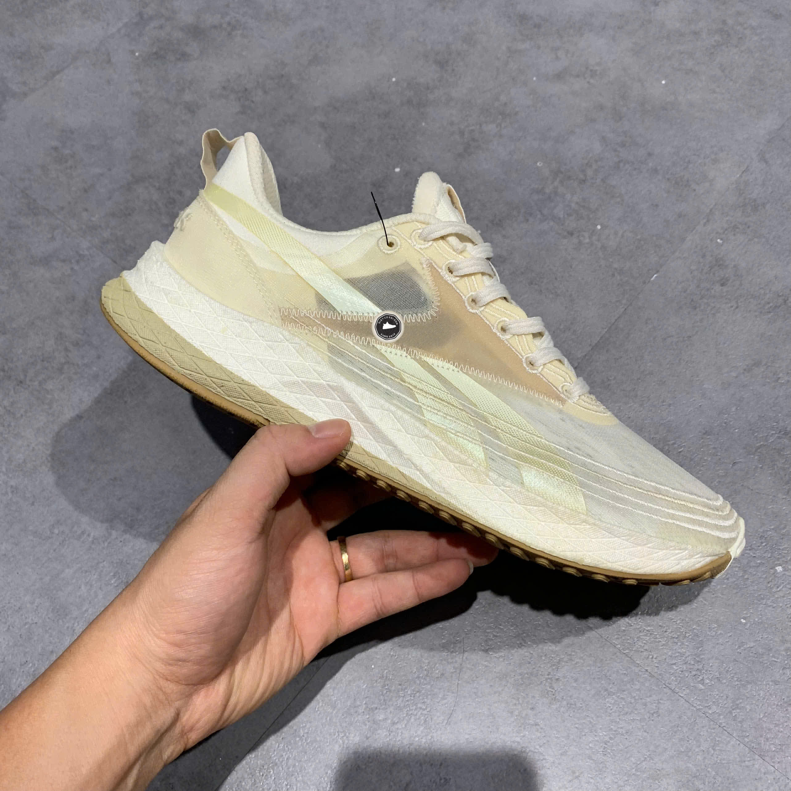 REEBOK CLASSIC LEATHER 059503 SIZE 40 GIÀY 2HAND CHÍNH HÃNG PVN20385