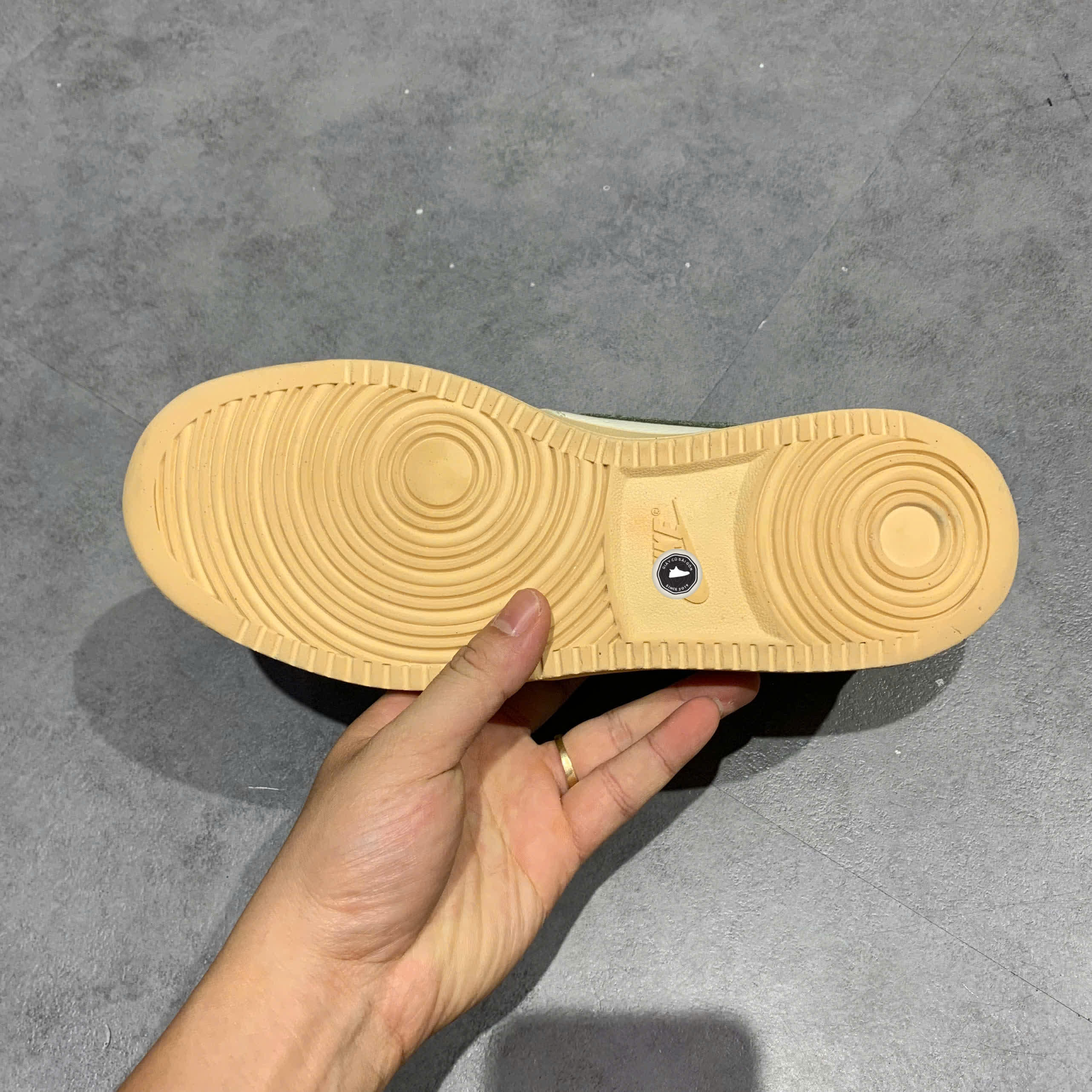 NIKE COURT VISION LOW 'SAIL PRO GREEN OPTI YELLOW' FD0320 133 SIZE 40 GIÀY 2HAND CHÍNH HÃNG PVN20472