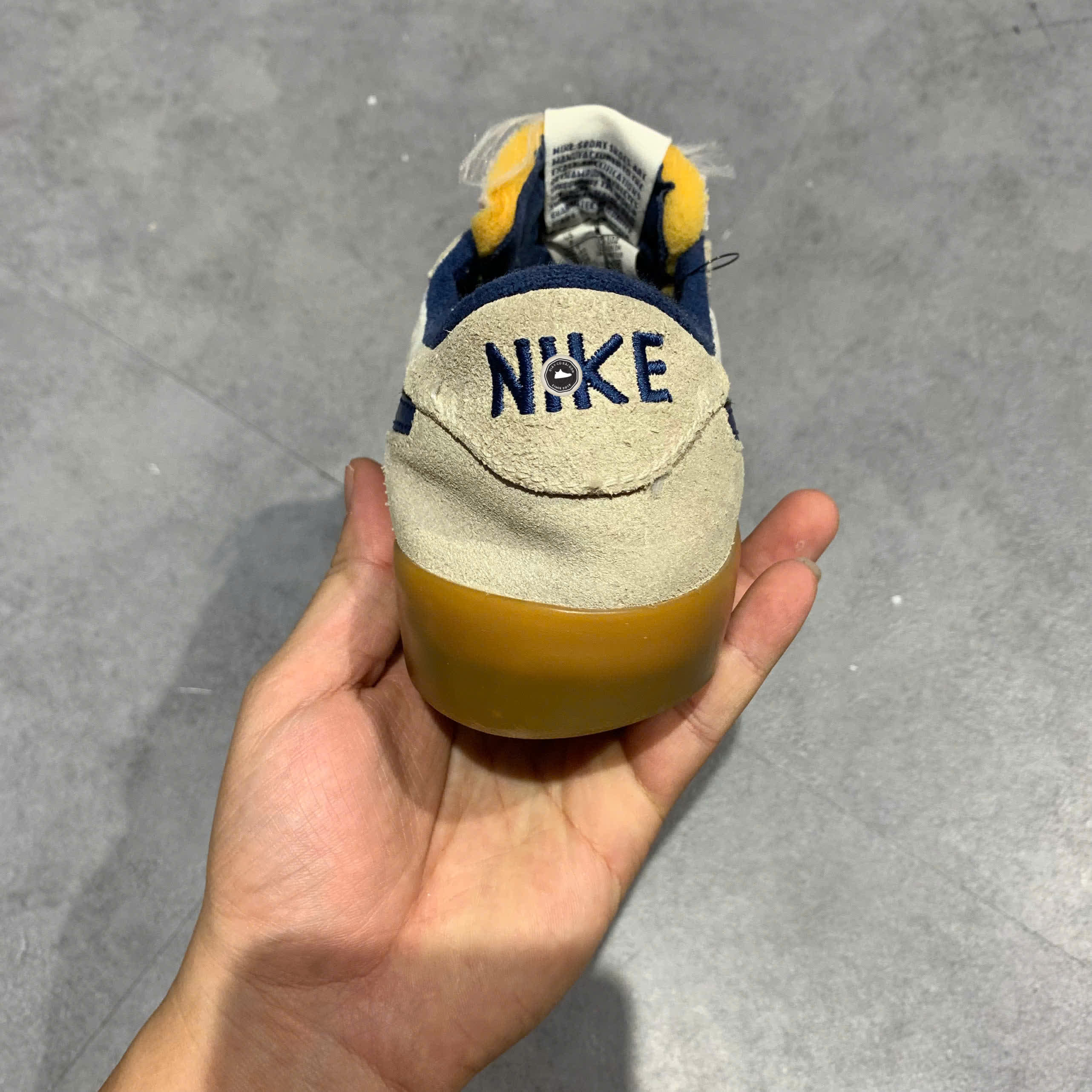 NIKE SB HERITAGE VULC SUMMIT WHITE NAVY GUM CD5010 102 SIZE 40 GIÀY 2HAND CHÍNH HÃNG PVN20594