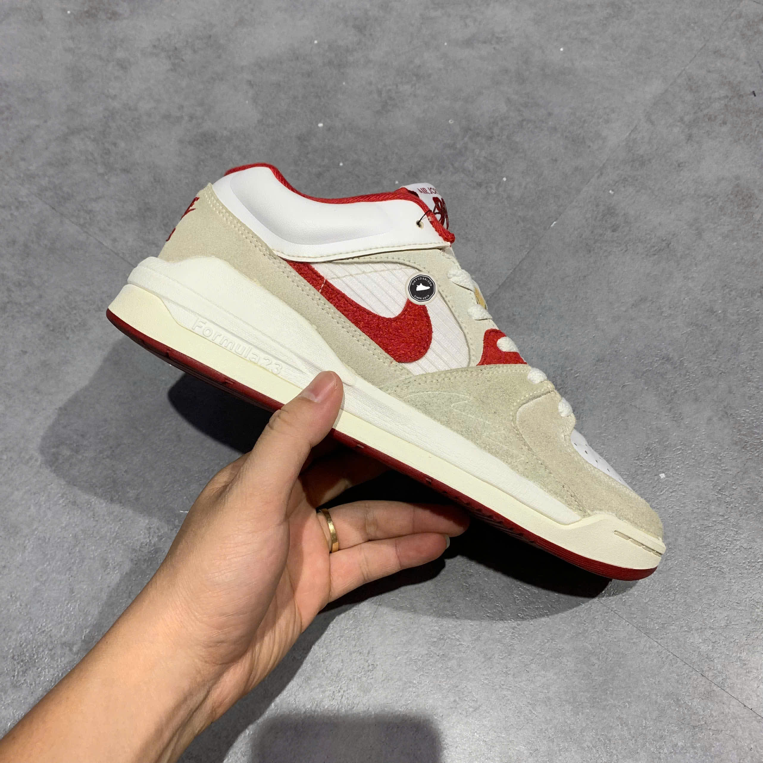 JORDAN STADIUM 90 WHITE VARSITY RED DX4397 106 SIZE 40.5 GIÀY 2HAND CHÍNH HÃNG  PVN20540