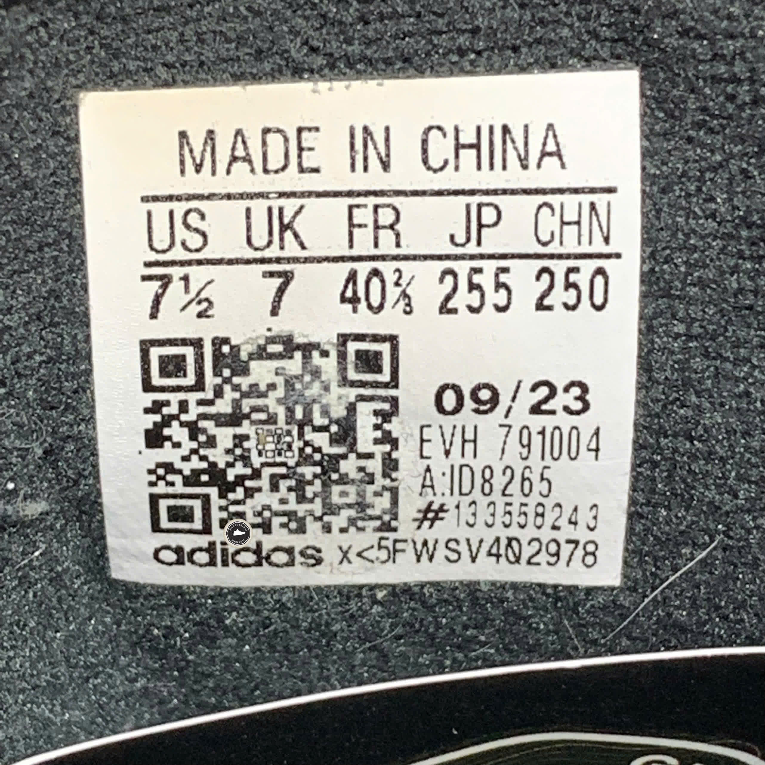 Adidas Adimatic Core Black/Crystal White ID8265 SIZE 40 2/3 GIÀY 2HAND CHÍNH HÃNG PVN20414