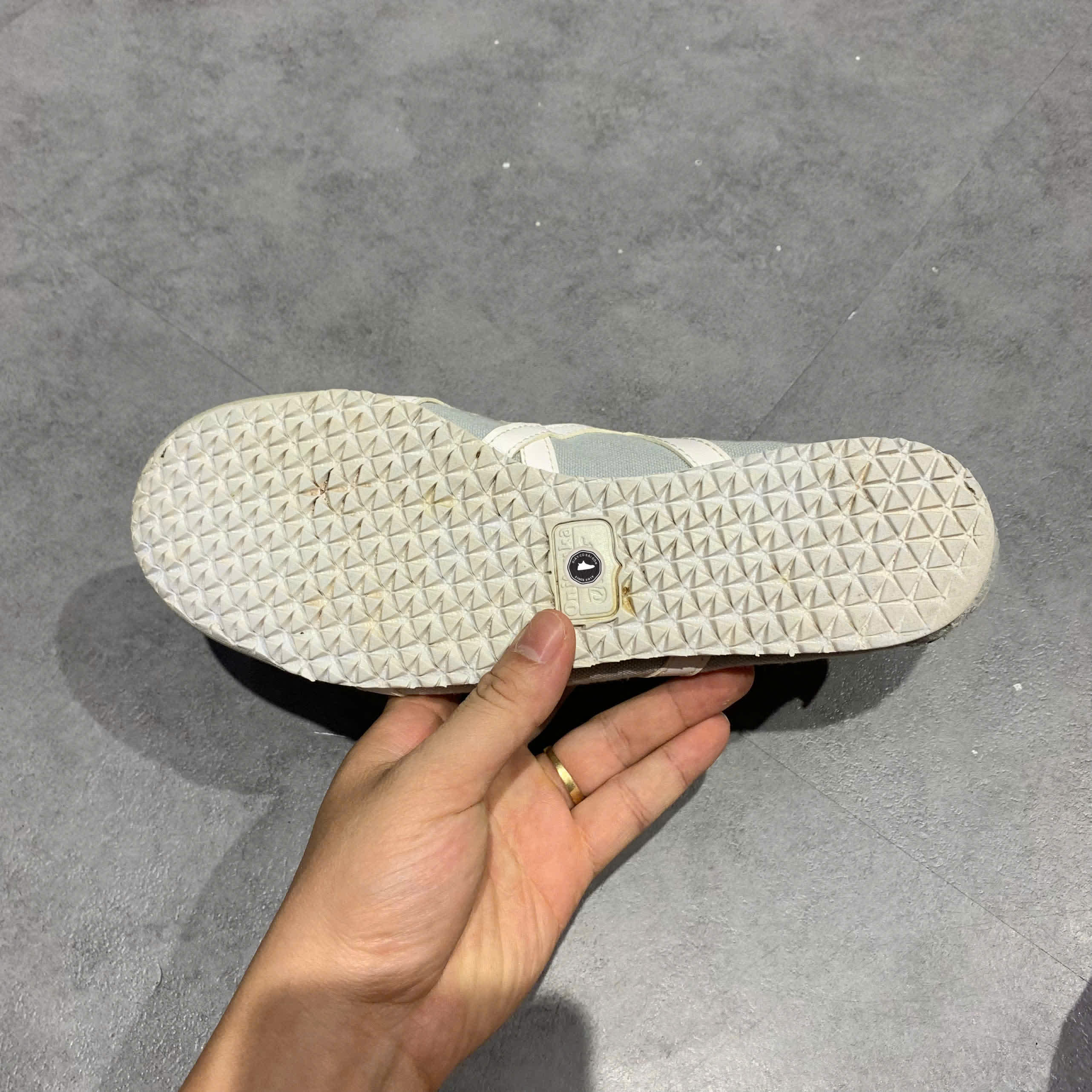 Onitsuka Tiger MEXICO 66 SLIP-ON 1183A360 SIZE 40 GIÀY 2HAND CHÍNH HÃNG  PVN20600