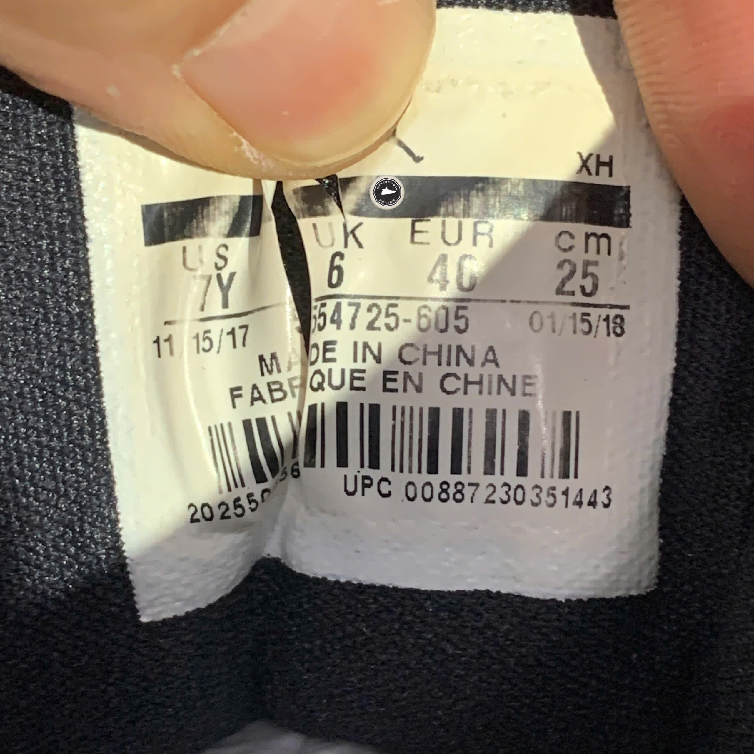 AIR JORDAN 1 MID 'GYM RED BLACK WHITE' 554725 605 SIZE 40 GIÀY 2HAND CHÍNH HÃNG PVN20616