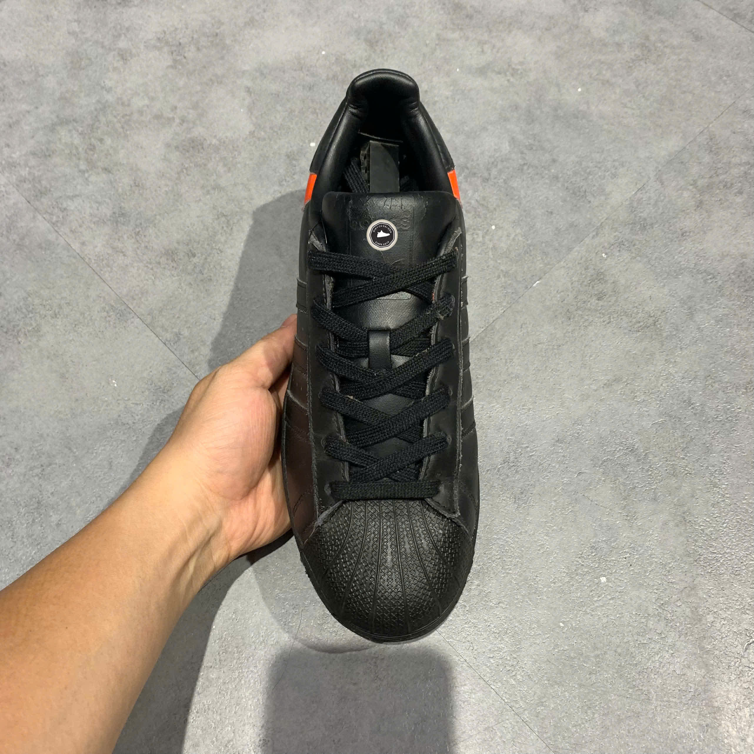 ADIDAS ORIGINALS SUPERSTAR CORE BLACK B37981 SIZE 40 GIÀY 2HAND CHÍNH HÃNG PVN20584