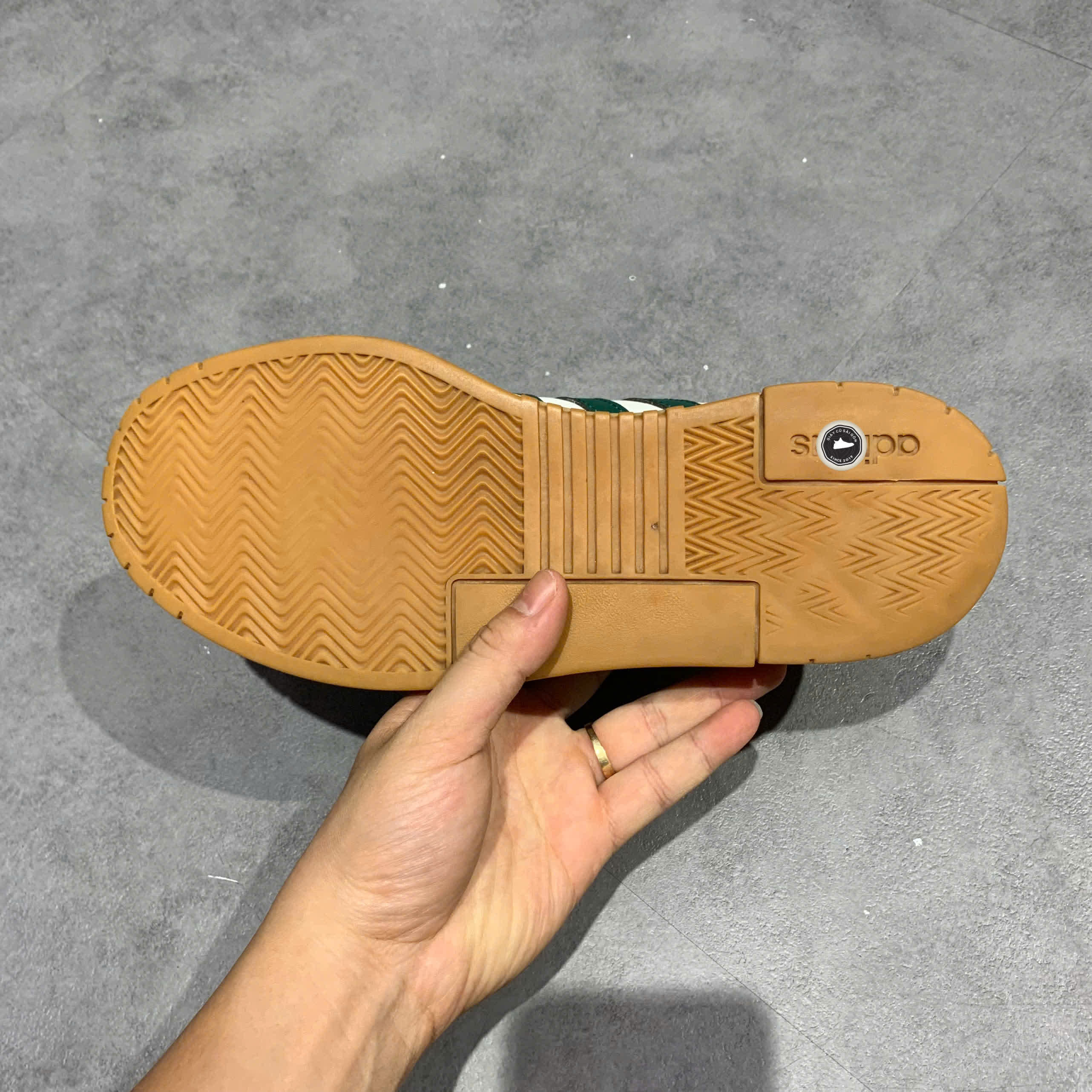 ADIDAS GRADAS 'WHITE SUB GREEN GUM' FW7208 SIZE 40 2/3 GIÀY 2HAND CHÍNH HÃNG PVN20530