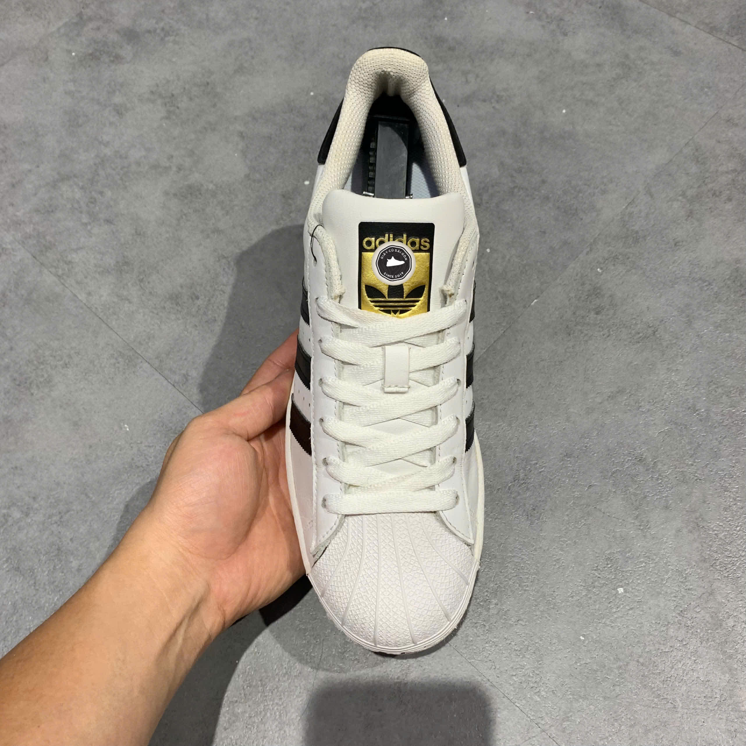 ADIDAS SUPERSTAR J FU7712 SIZE 40 GIÀY 2HAND CHÍNH HÃNG PVN20393
