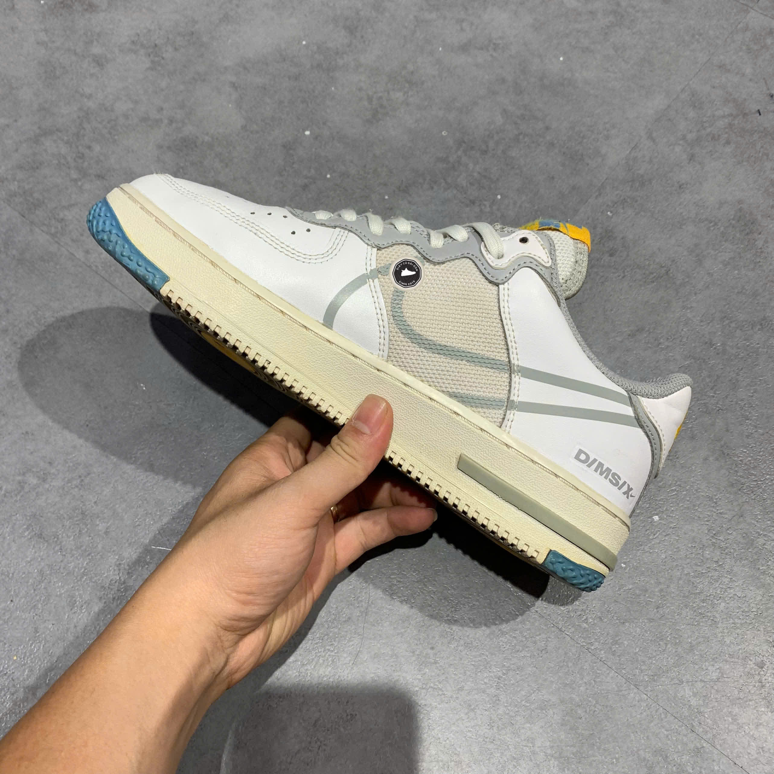 Nike Air Force 1 React 'Smoke Grey Gold' CT1020 100 SIZE 41 GIÀY 2HAND CHÍNH HÃNG PVN19933