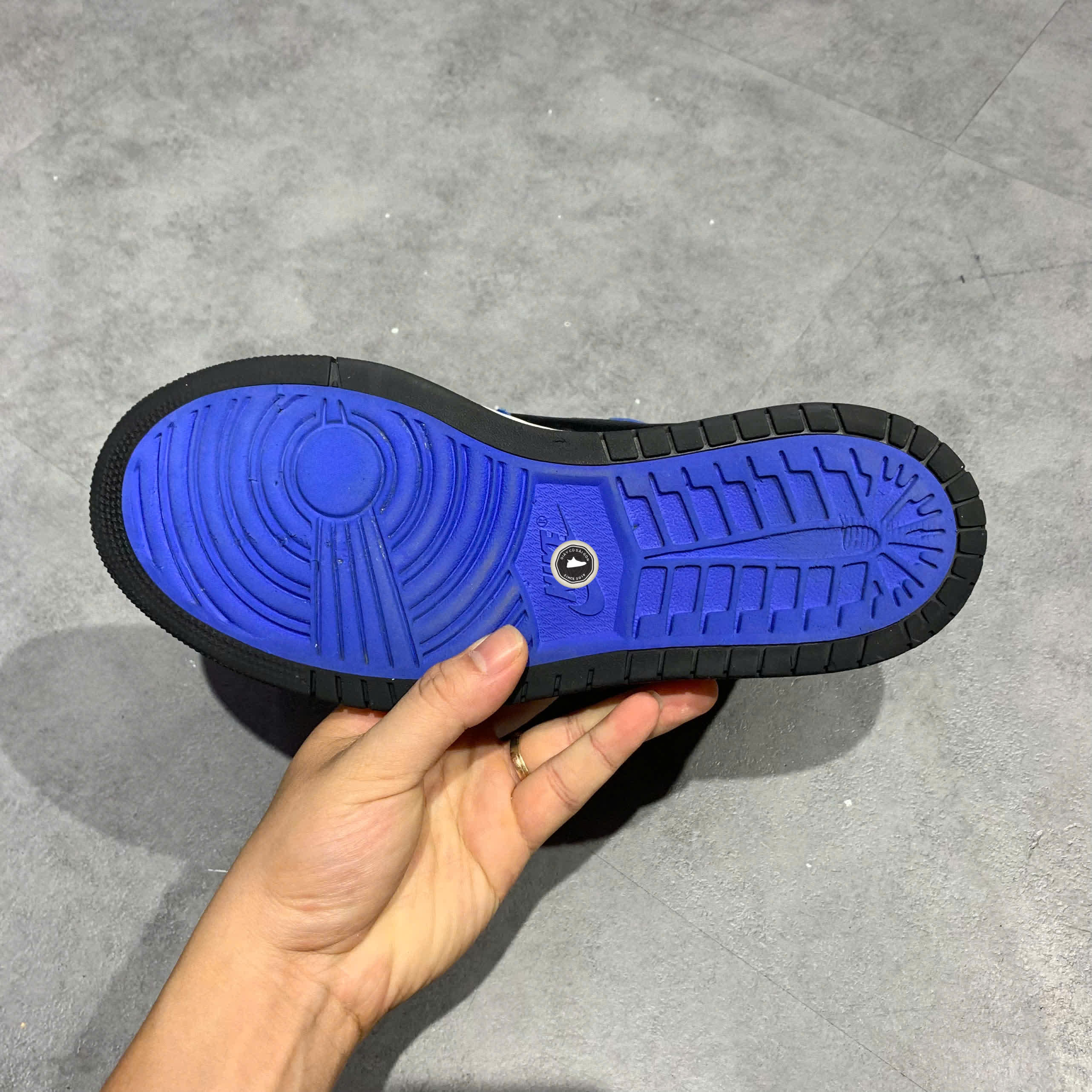 Air Jordan 1 Zoom Comfort SE 'Sisterhood' (WMNS) CZ1360 401 SIZE 41 GIÀY 2HAND CHÍNH HÃNG PVN20473