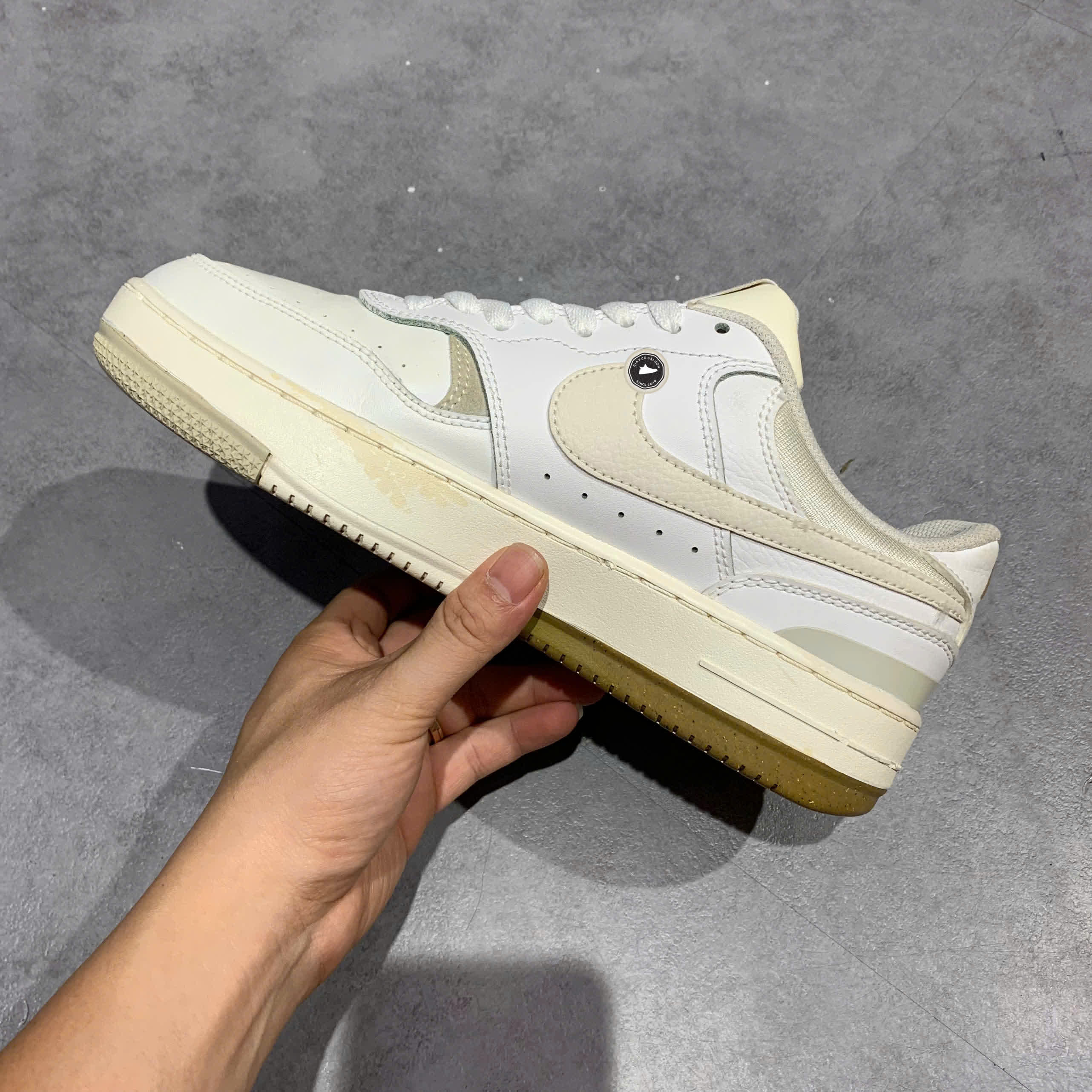 NIKE WMNS GAMMA FORCE 'WHITE PHANTOM' DX9176-103 SIZE 41 GIÀY 2HAND CHÍNH HÃNG  PVN20604