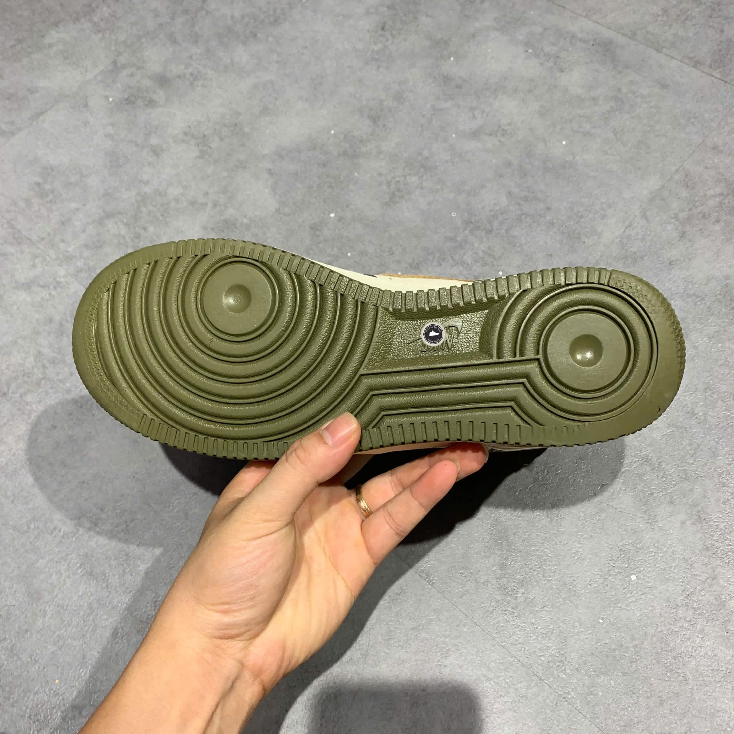 NIKE AIR FORCE 1 HIGH BY YOU AQ3771 992 SIZE 41 GIÀY 2HAND CHÍNH HÃNG  PVN20574