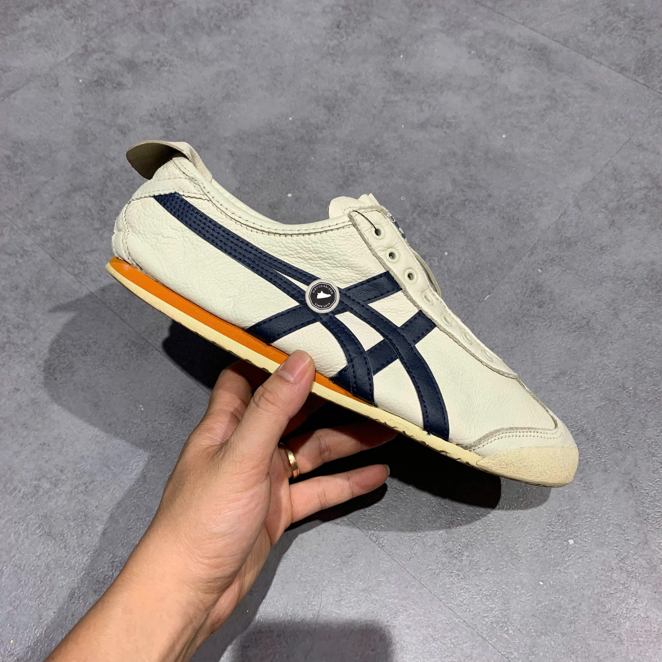 Onitsuka Tiger Mexico 66 Slip-On 1183B815 SIZE 41.5 GIÀY 2HAND CHÍNH HÃNG 20621
