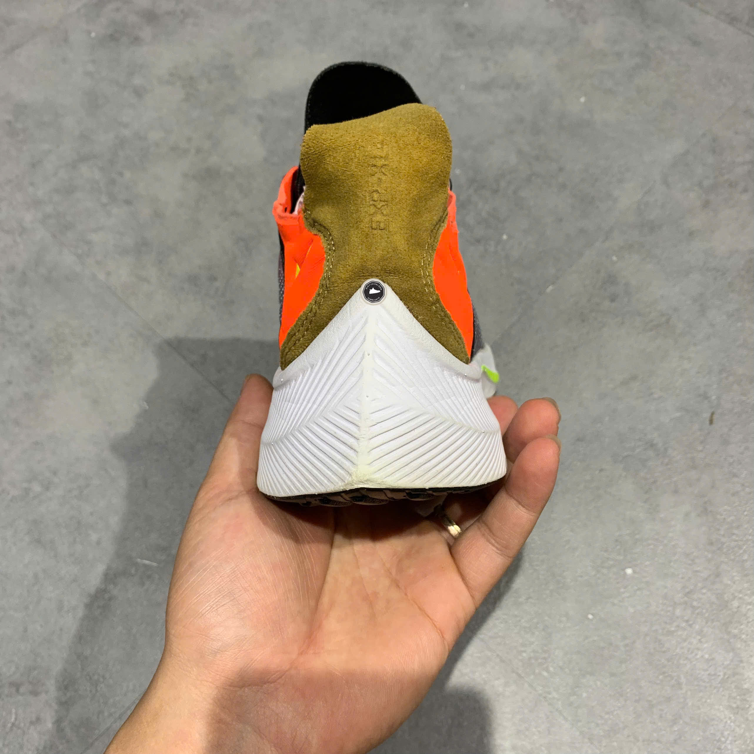 NIKE EXP-X14 A01554 001 SIZE 41 GIÀY 2HAND CHÍNH HÃNG PVN20551