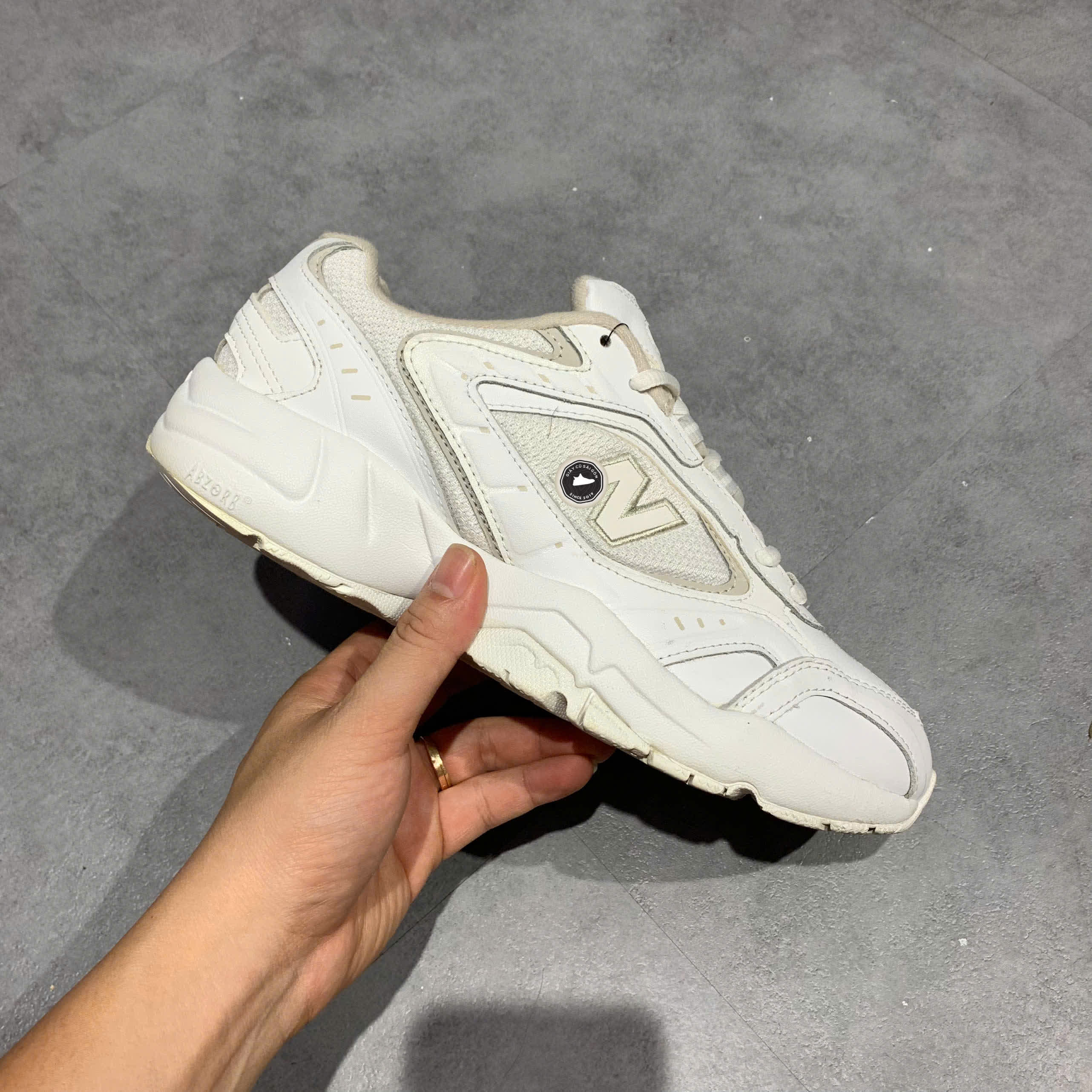 New Balance WMNS 452 'White Light Cliff Grey' D WX452SG SIZE 41.5 GIÀY 2HAND CHÍNH HÃNG 20421