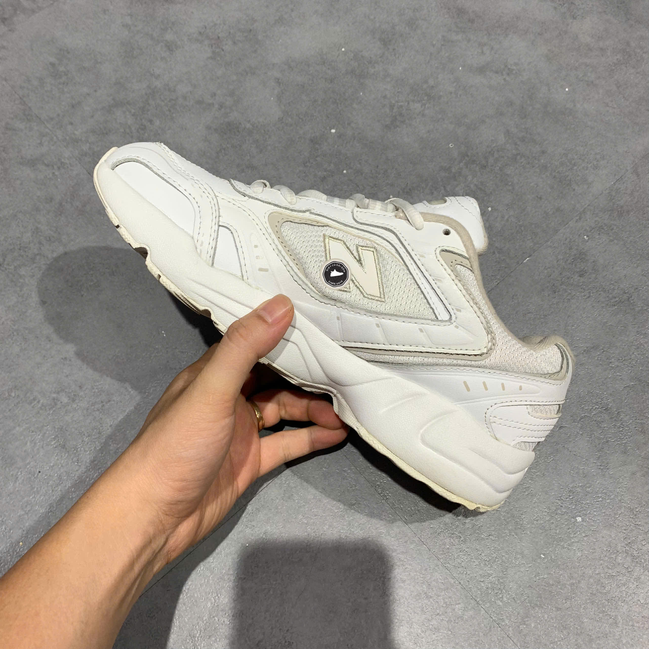 New Balance WMNS 452 'White Light Cliff Grey' D WX452SG SIZE 41.5 GIÀY 2HAND CHÍNH HÃNG 20421