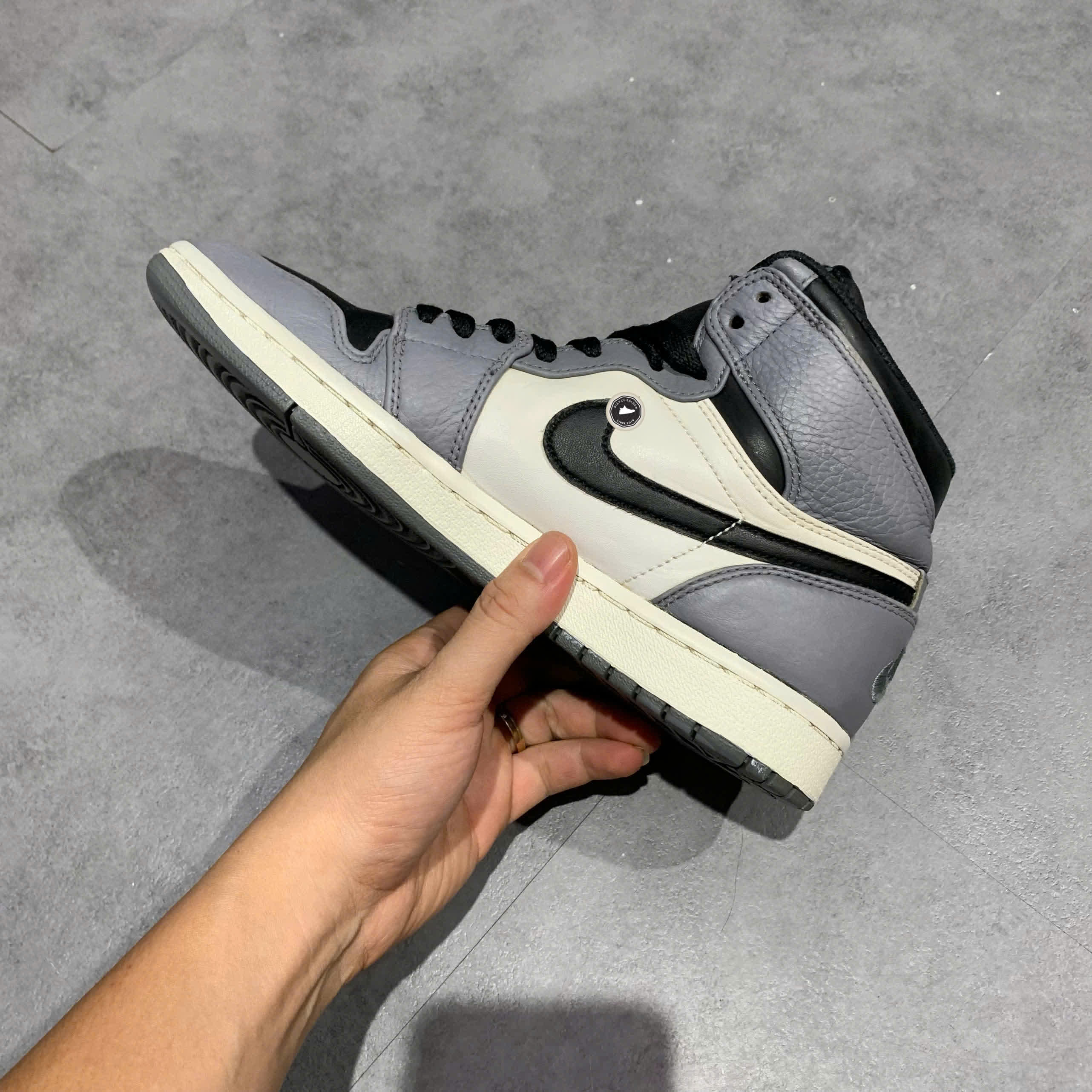 JORDAN 1 RETRO HIGH 'RARE AIR - COOL GREY' 332550 024 SIZE 41 GIÀY 2HAND CHÍNH HÃNG PVN21088