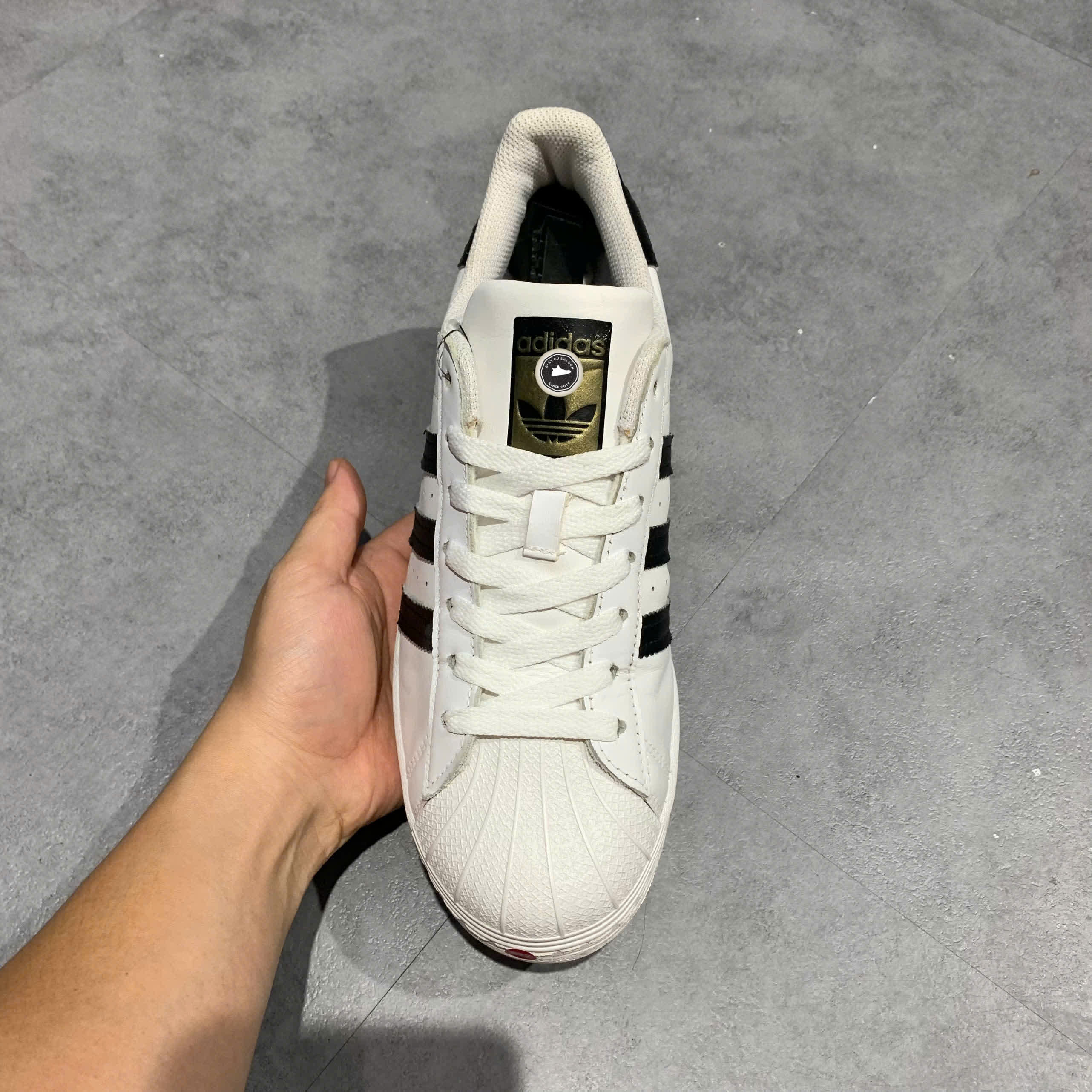 ADIDAS SUPERSTAR 'FOOTWEAR WHITE BLACK' EG4958 SIZE 42 GIÀY 2HAND CHÍNH HÃNG PVN21111