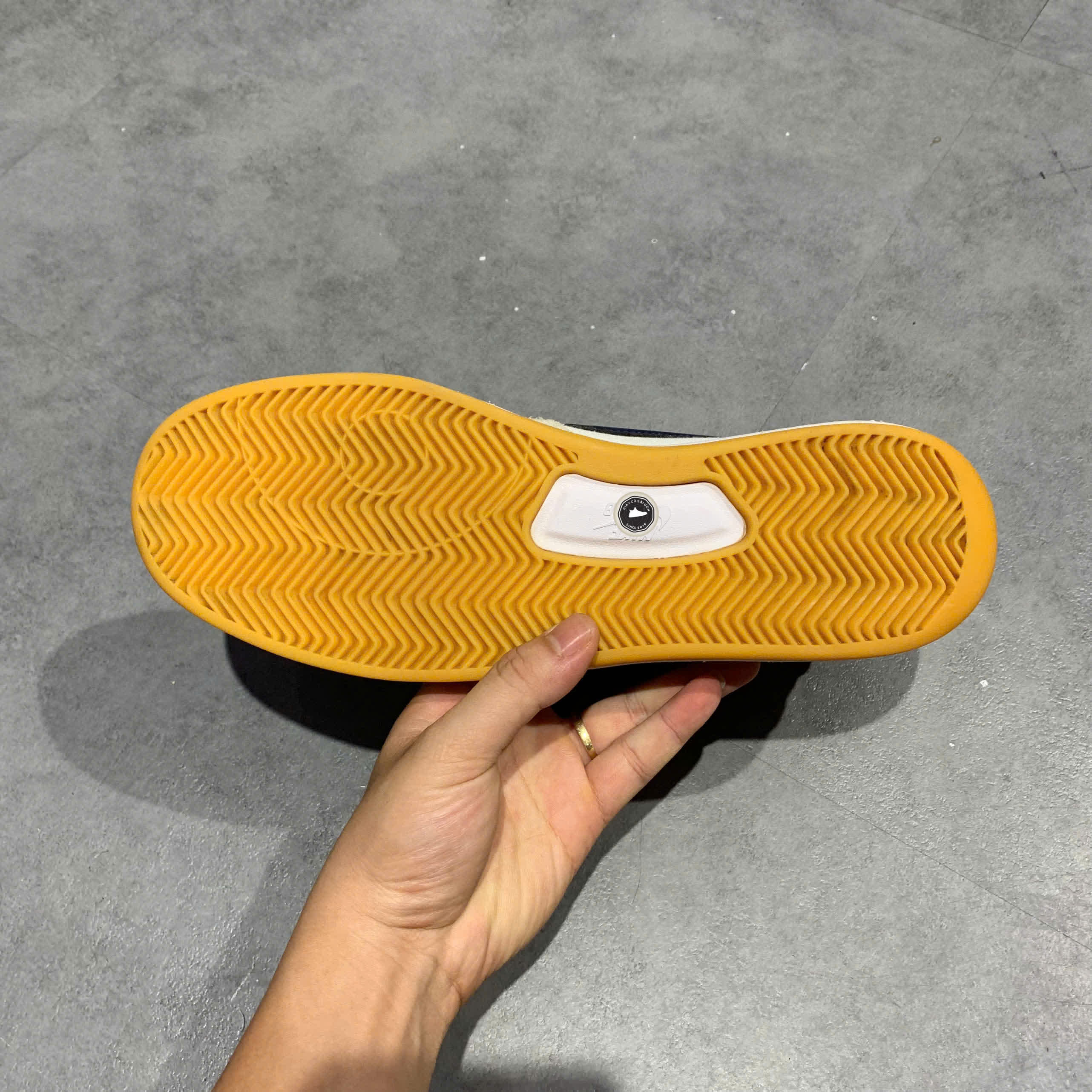 Nike SB Adversary Premium 'Turf Orange Gum Light Brown' CW7456 102 SIZE 42 GIÀY 2HAND CHÍNH HÃNG PVN21271