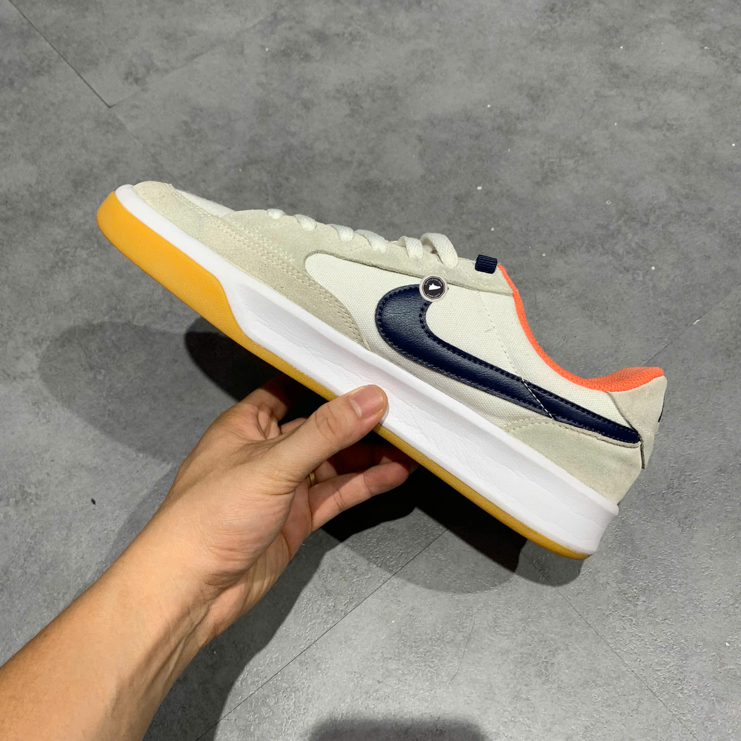 NIKE SB ADVERSARY PREMIUM 'TURF ORANGE GUM LIGHT BROWN' CW7456 102 SIZE 42 GIÀY 2HAND CHÍNH HÃNG PVN21136