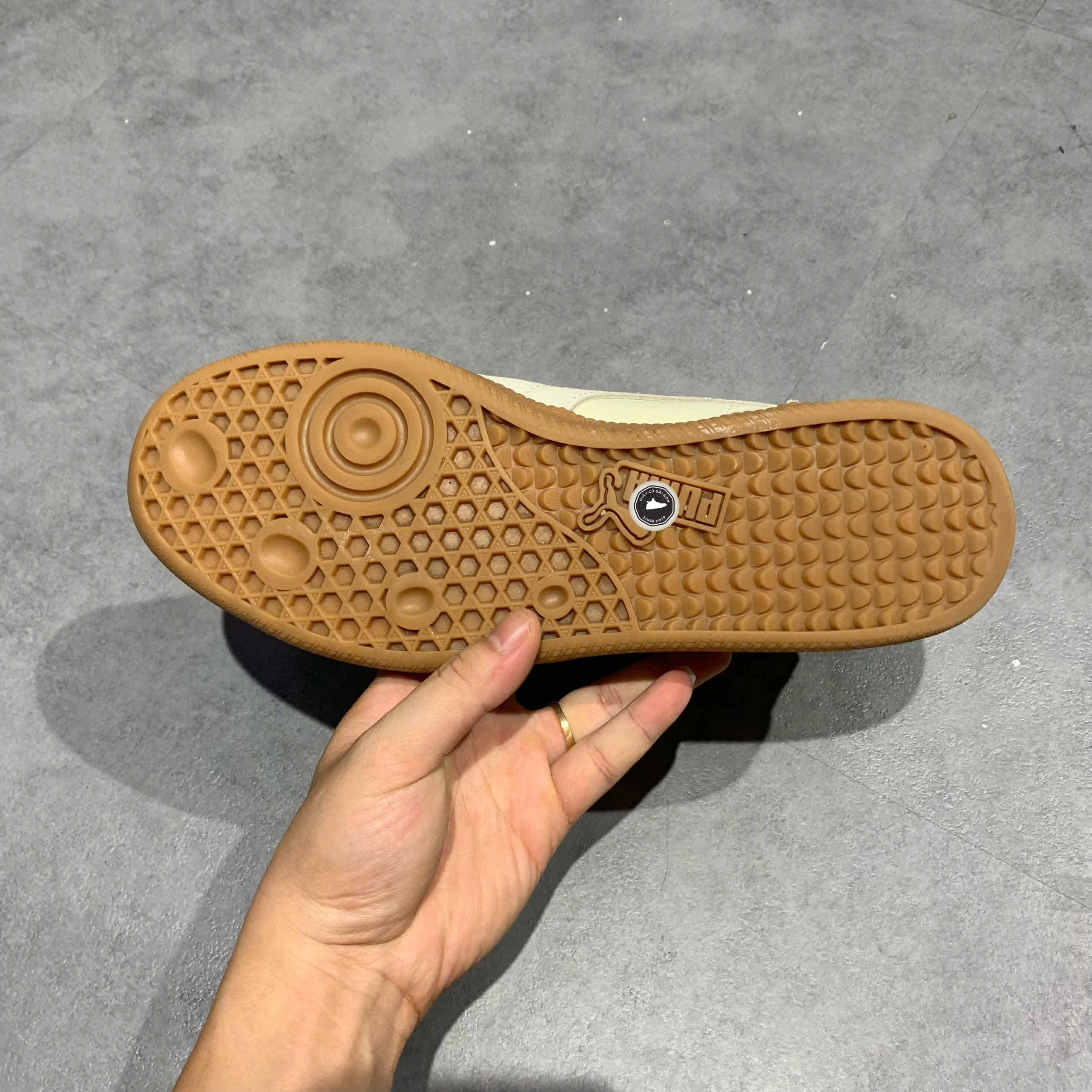 Puma Liga Leather Beige 364597 01 SIZE 42 GIÀY 2HAND CHÍNH HÃNG PVN21345