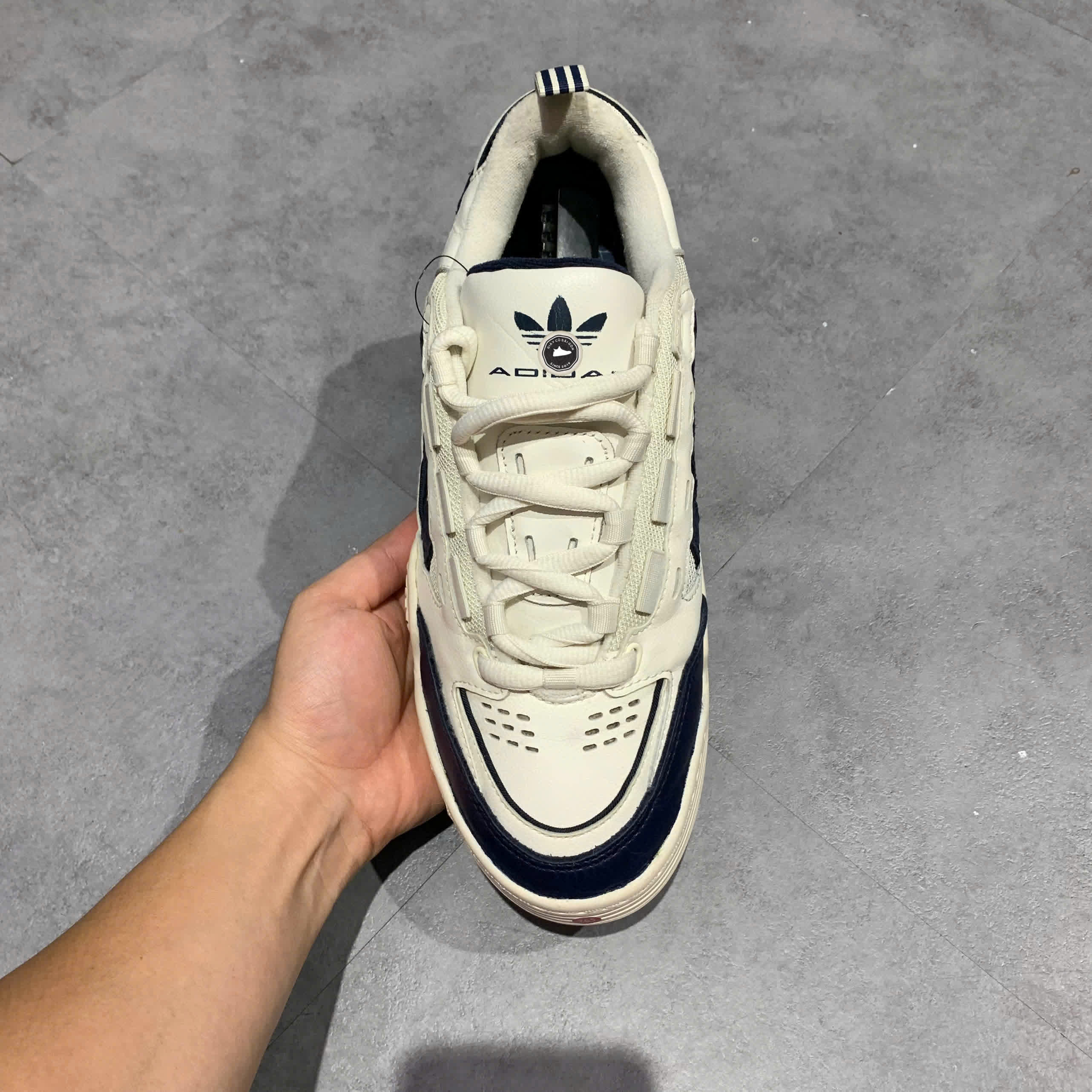 ADIDAS ORIGINALS ADI2000 'WHITE DARK INK' IF0882 SIZE 42 2/3 GIÀY 2HAND CHÍNH HÃNG PVN21312