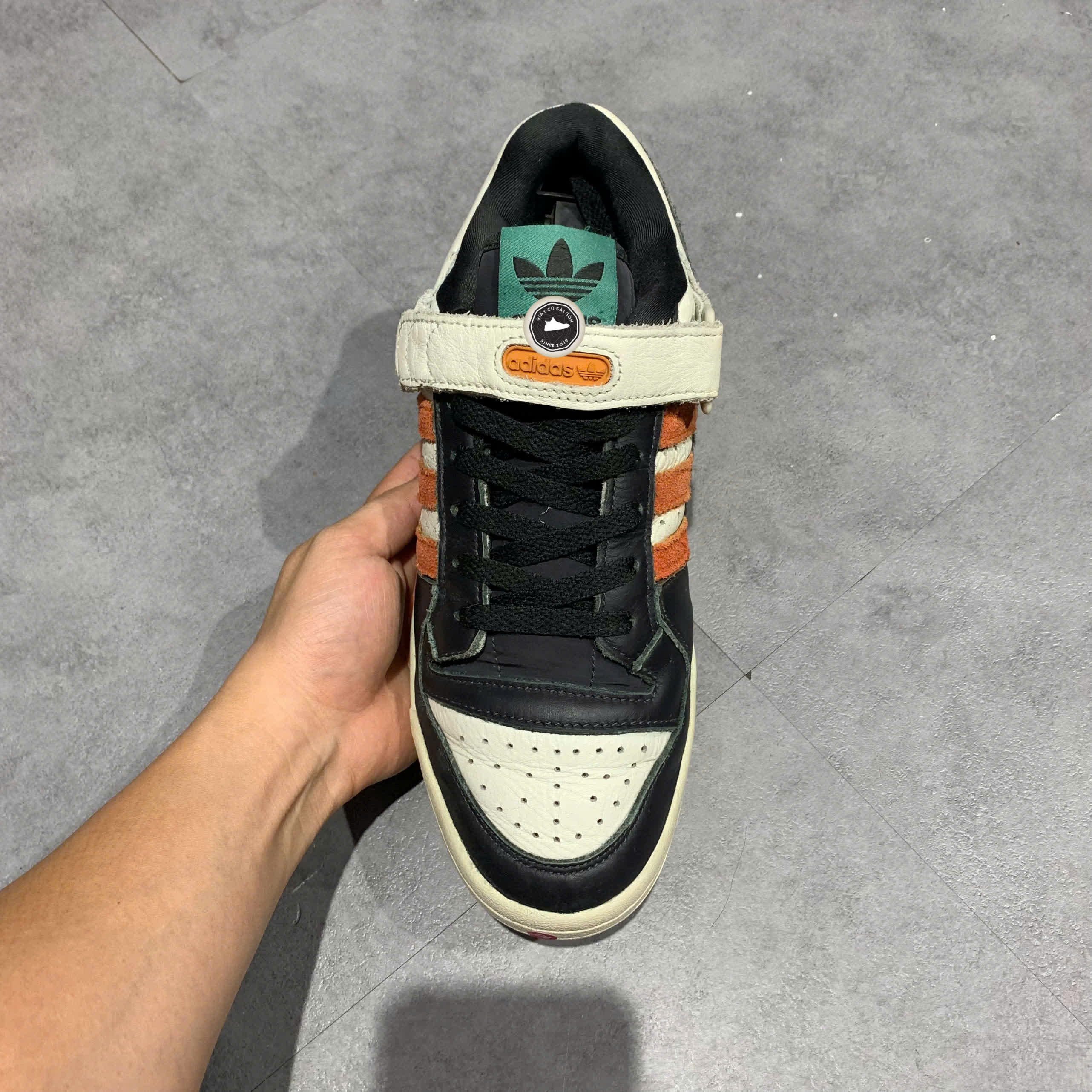 Adidas Forum 84 Low 'Orbit Grey Focus Orange' GX2161 SIZE 42 GIÀY 2HAND CHÍNH HÃNG PVN21341