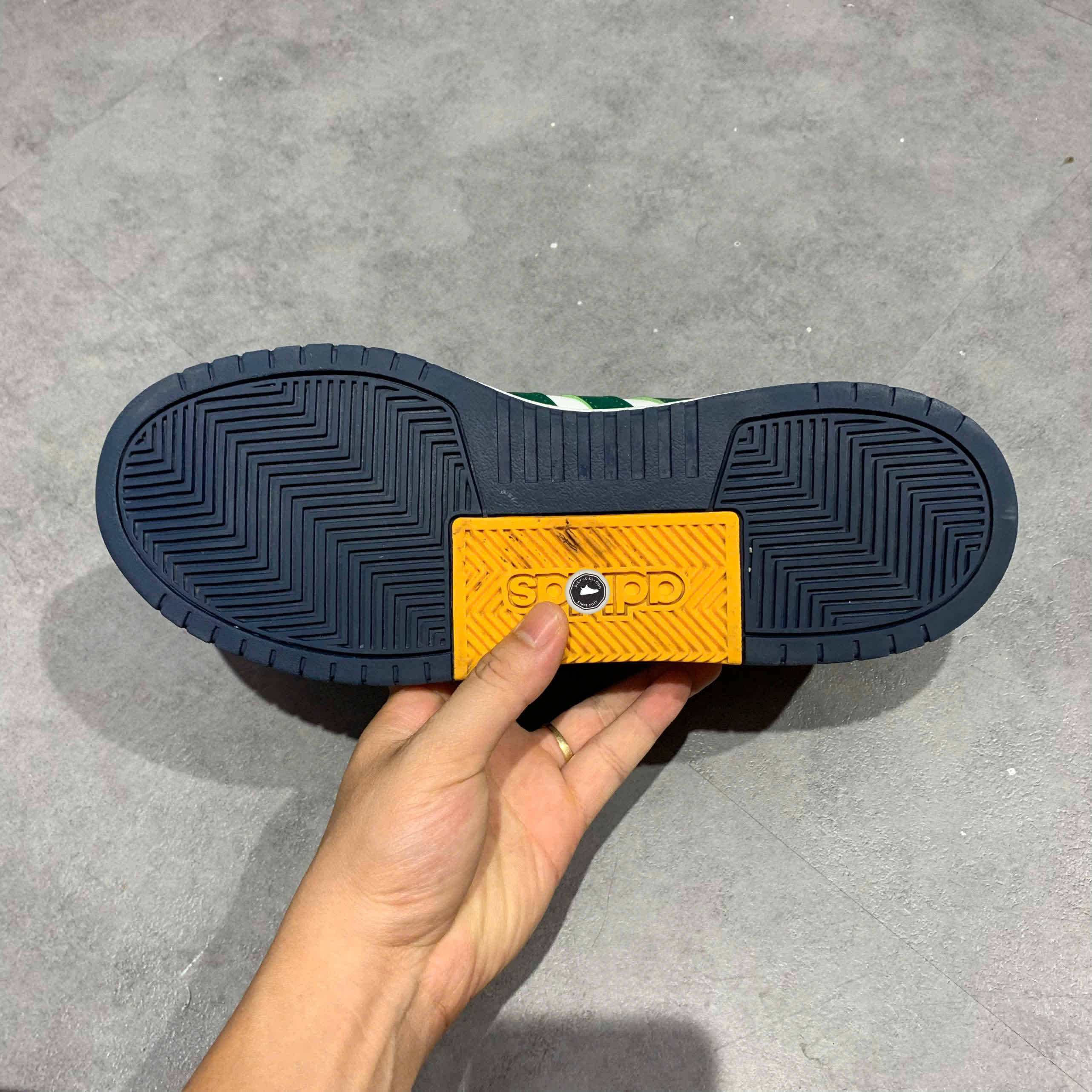 ADIDAS NEO ENTRAP 'WHITE BLUE GREEN' JQ5047 SIZE 44 GIÀY 2HAND CHÍNH HÃNG PVN21371