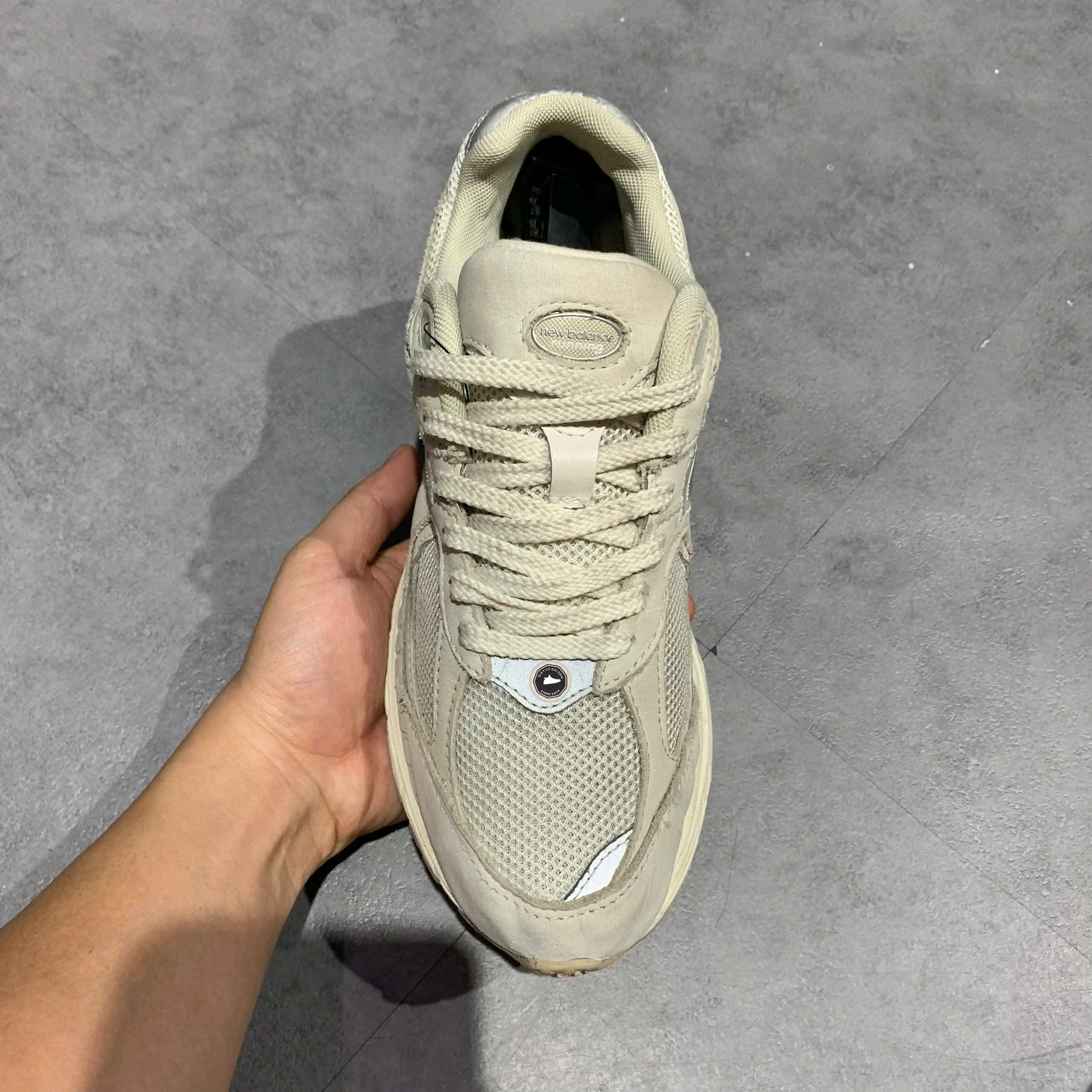 NEW BALANCE 2002R 'LINEN FOG' M2002RAA SIZE 39.5 GIÀY 2HAND CHÍNH HÃNG PVN21226