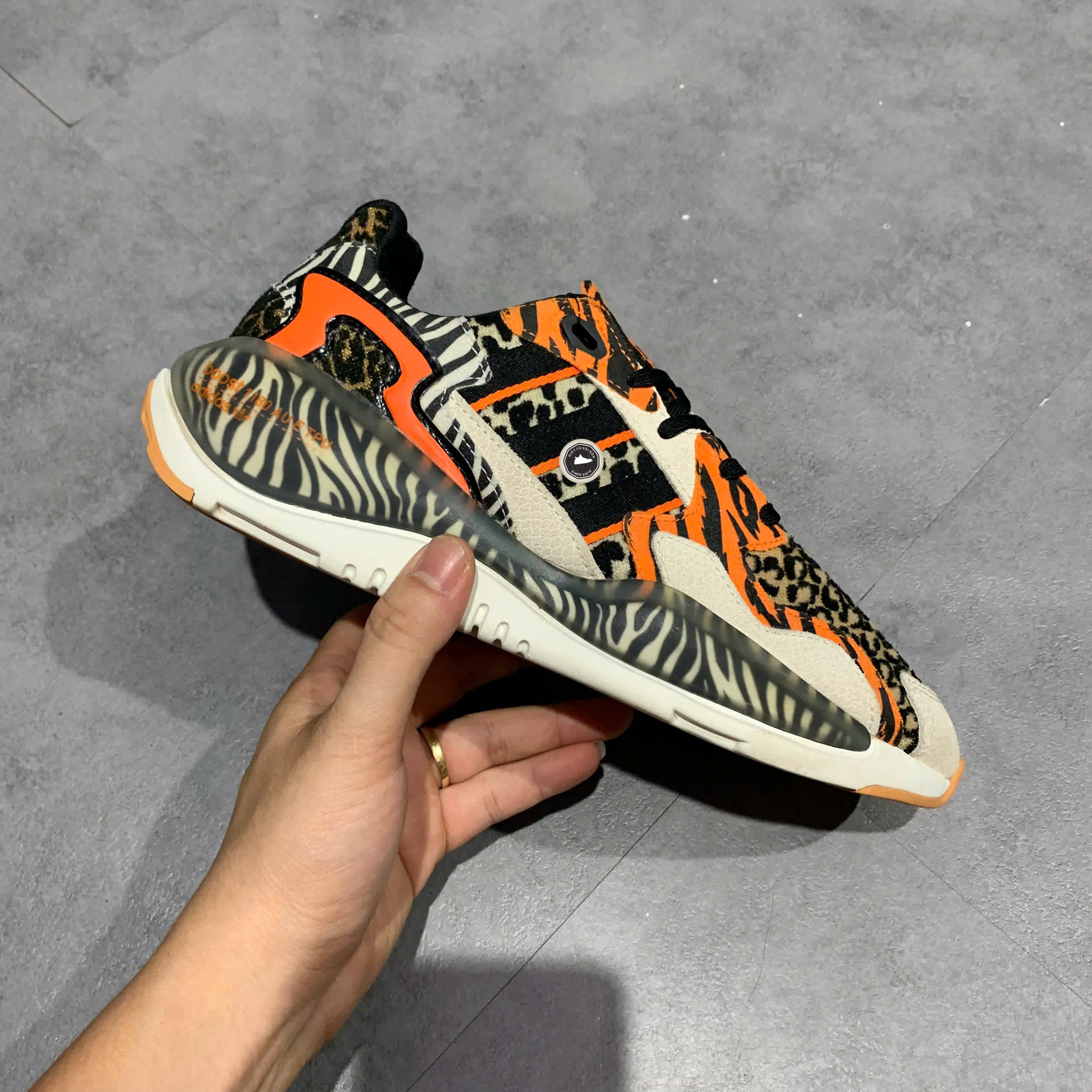 ADIDAS ATMOS X ORIGINALS ZX ALKYNE CRAZY ANIMAL FY5235 SIZE 40 GIÀY 2HAND CHÍNH HÃNG PVN21069