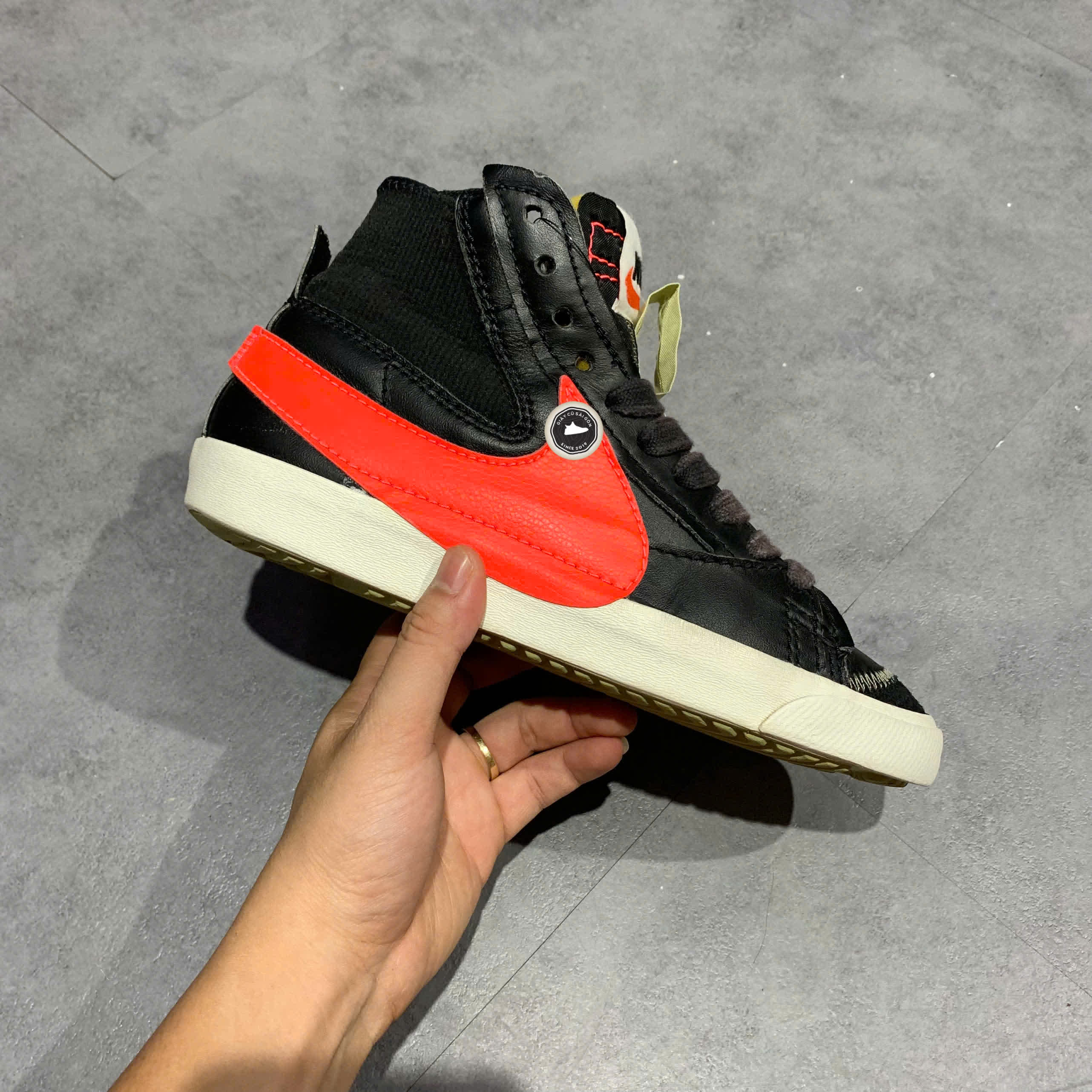 Nike Blazer Mid '77 Jumbo 'Black Bright Crimson' DD3111 001 SIZE 40 GIÀY 2HAND CHÍNH HÃNG PVN21239