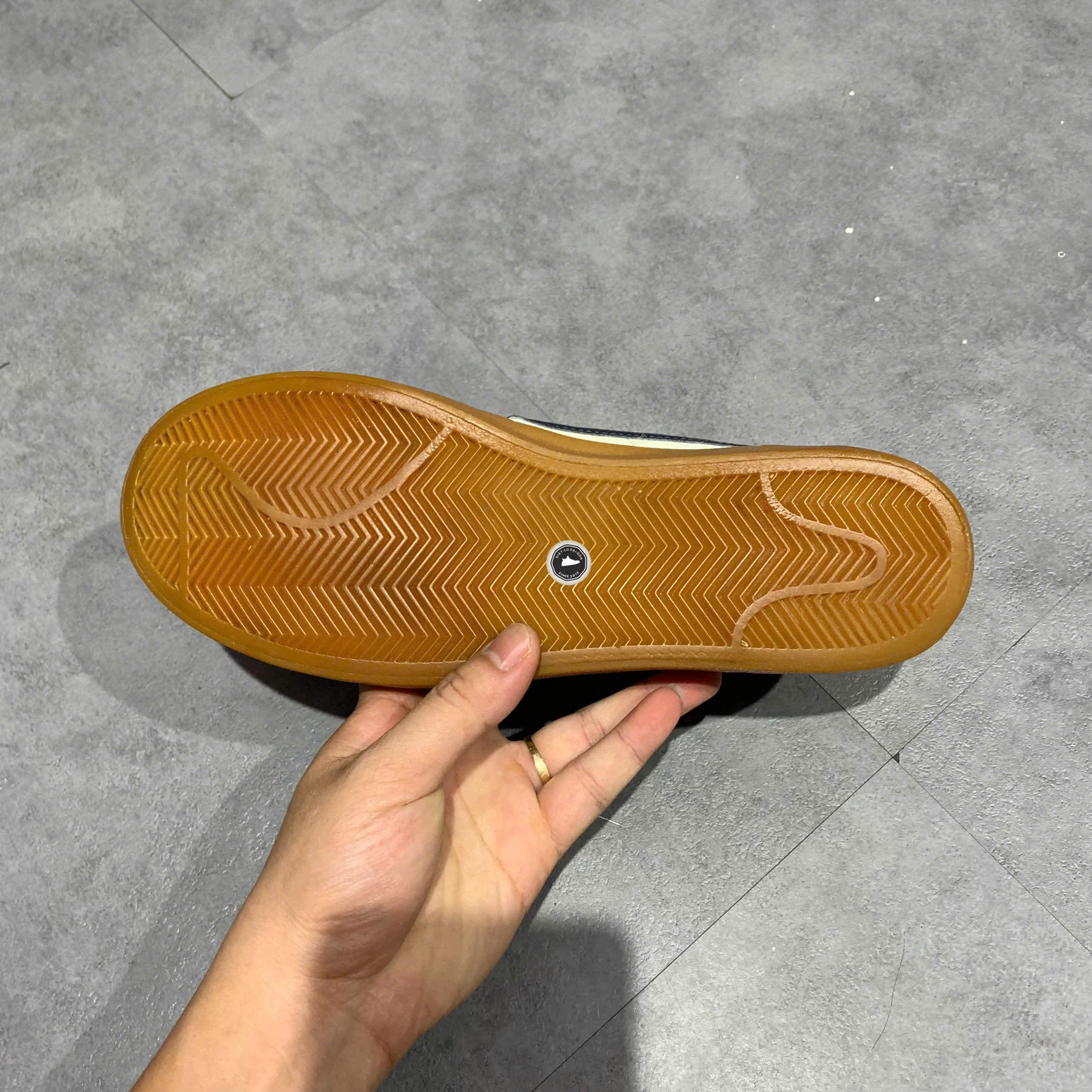 NIKE KILLSHOT 2 LEATHER SAIL GUM YELLOW MIDNIGHT NAVY 432997 107 SIZE 40.5 GIÀY 2HAND CHÍNH HÃNG PVN21140