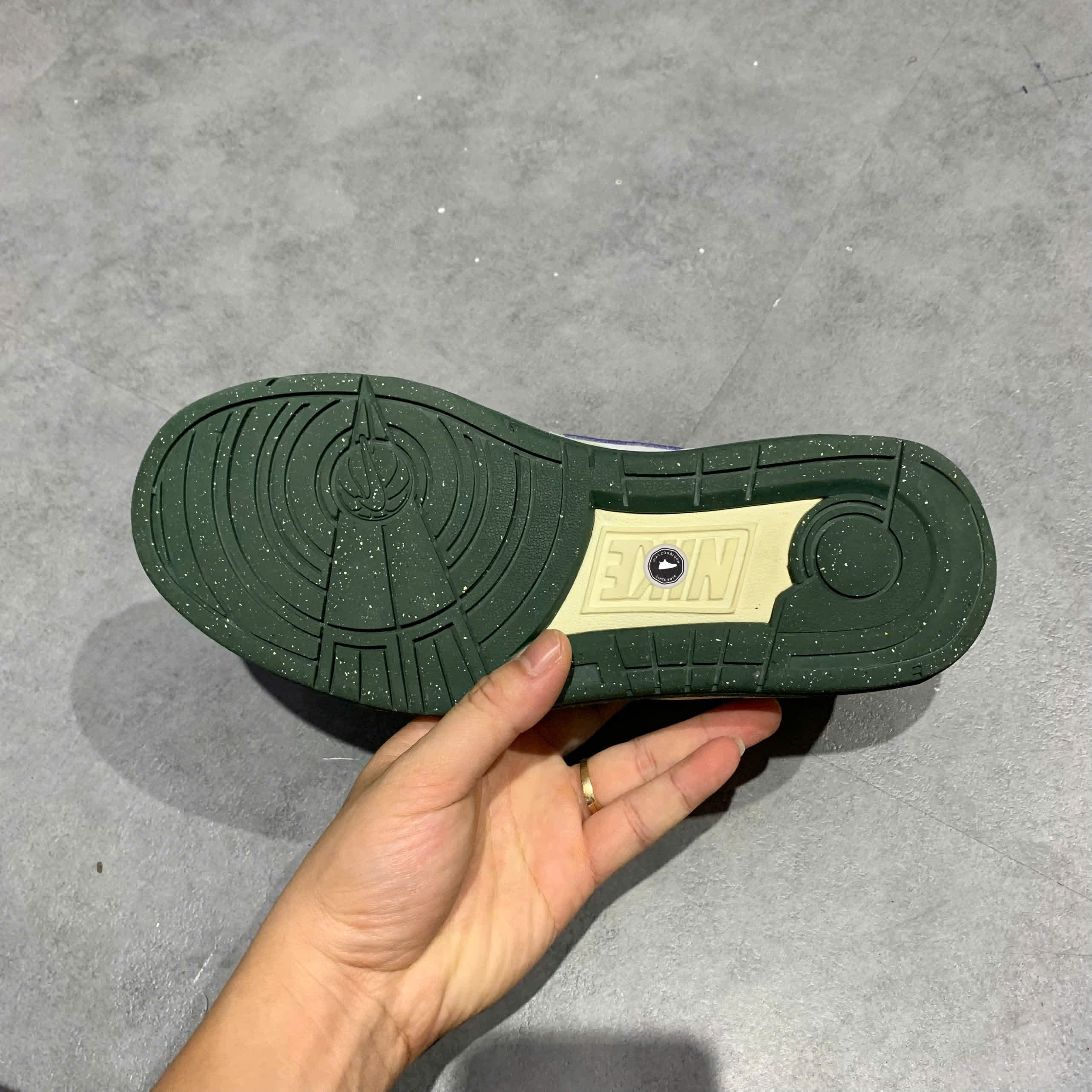 Nike Full Force Low White Grey FZ3595 100 SIZE 40.5 GIÀY 2HAND CHÍNH HÃNG PVN21155