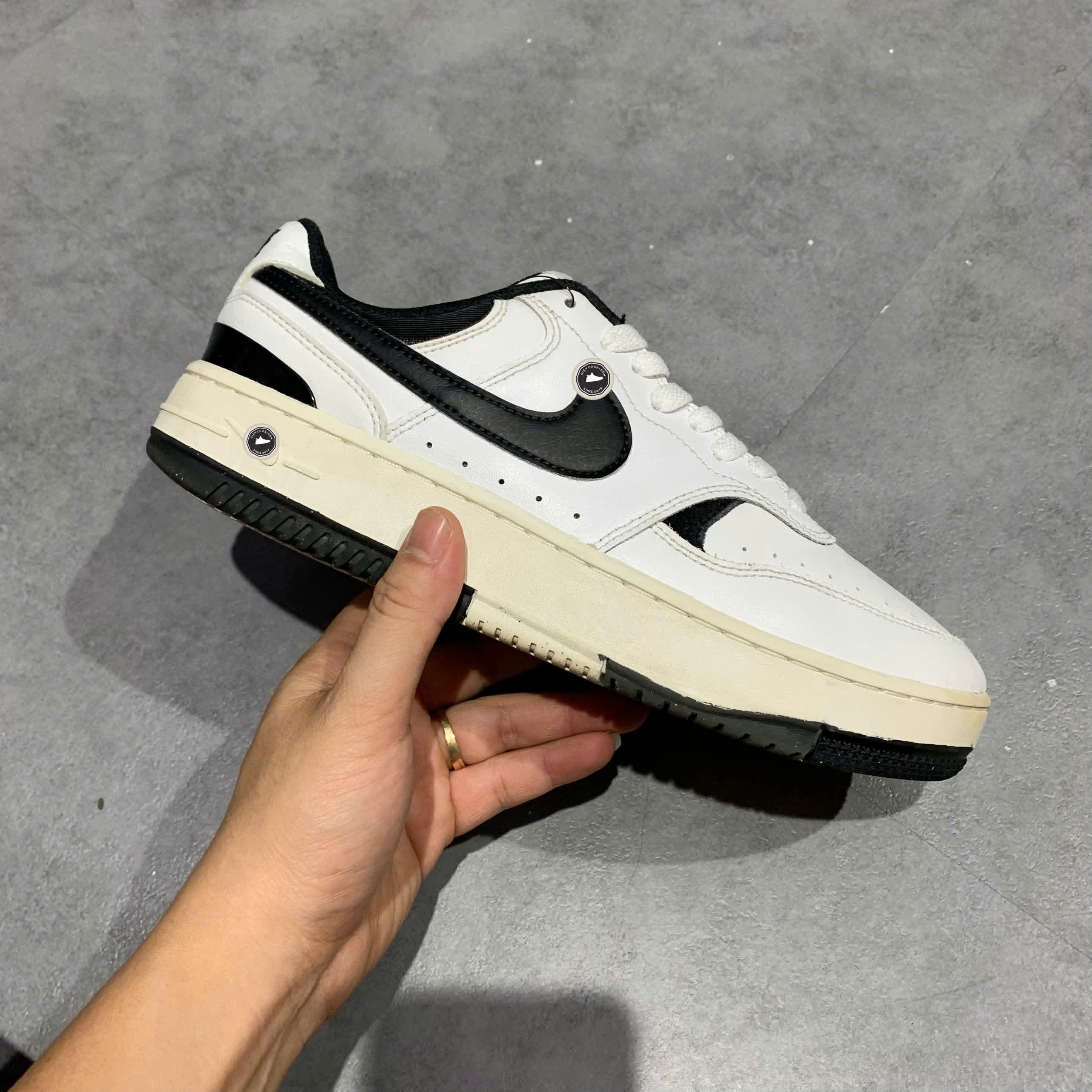 Nike Gamma Force White Black DX9176 100 SIZE 40.5 GIÀY 2HAND CHÍNH HÃNG PVN21143