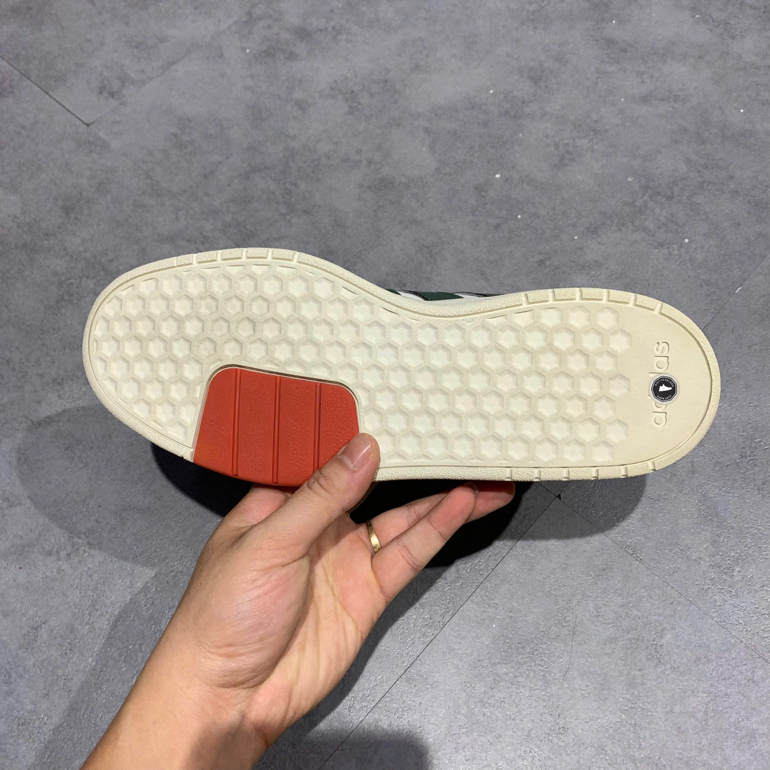 ADIDAS CourtBeat Court Lifestyle 'White Green Oxide' GX1743 SIZE 40 GIÀY 2HAND CHÍNH HÃNG PVN21211