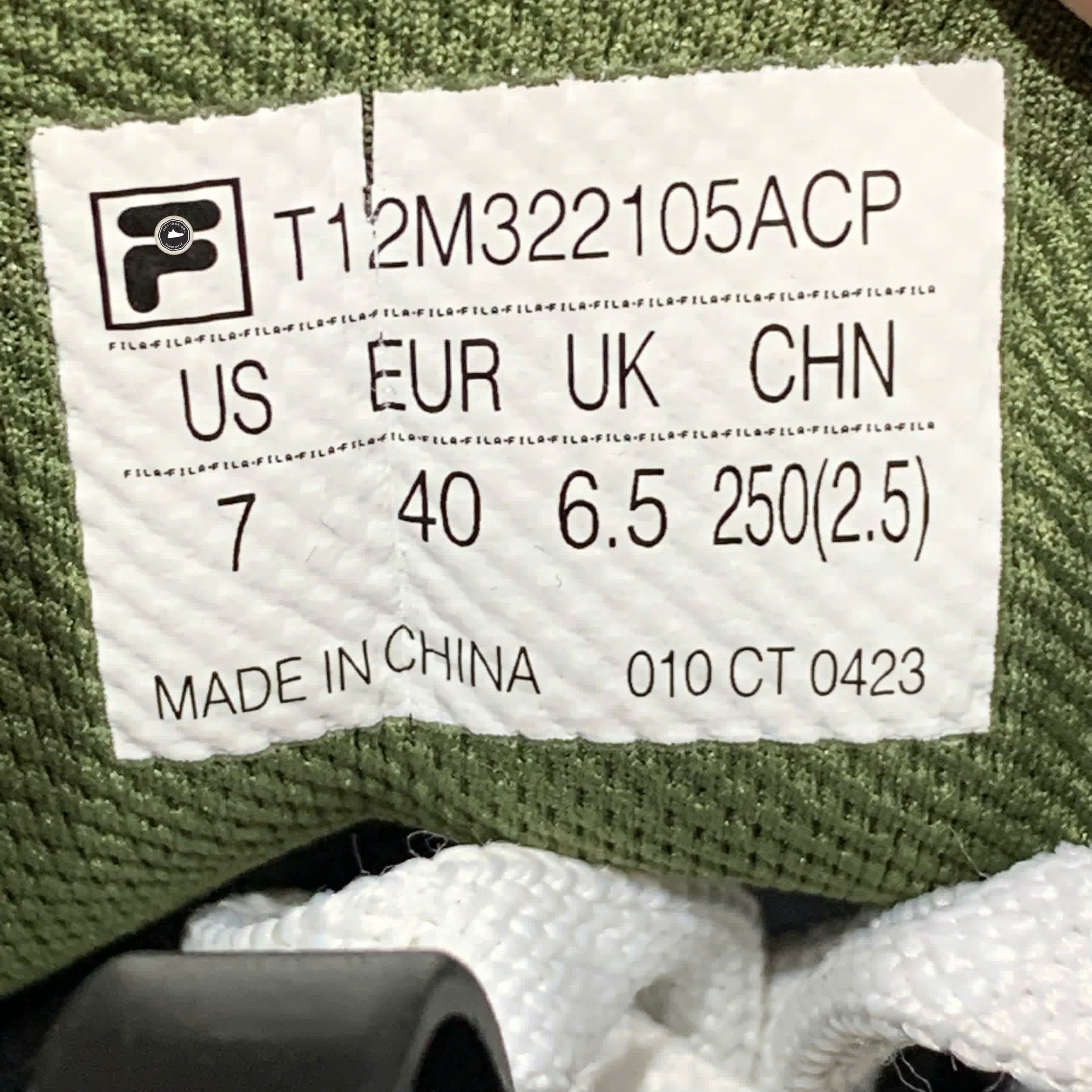 Giày FILA T12M322105ACP SIZE 40 GIÀY 2HAND CHÍNH HÃNG PVN21147