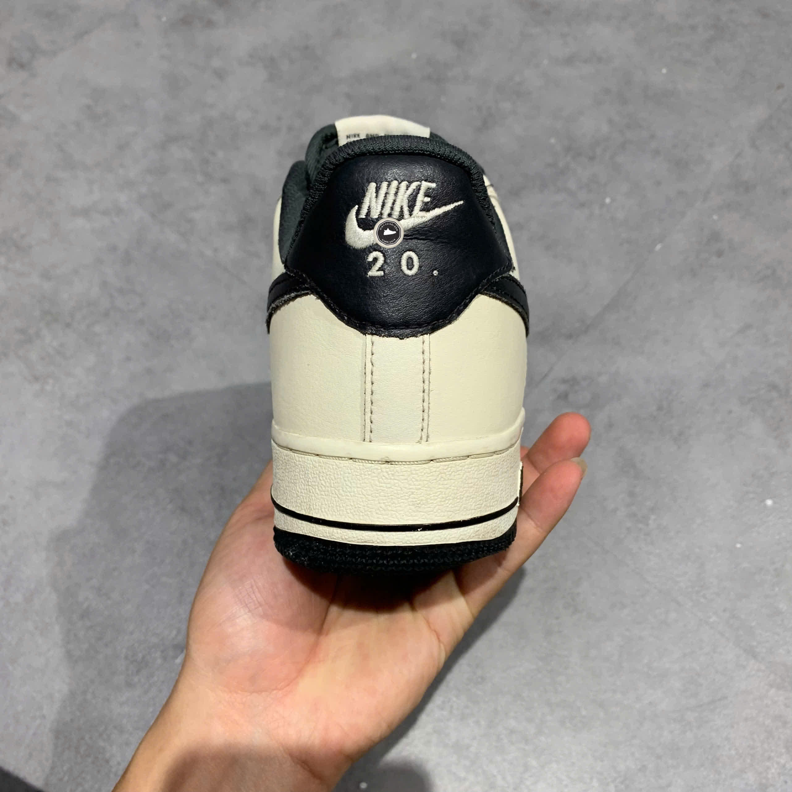 NIKE AIR FORCE 1 LOW BY YOU AQ3774 992 SIZE 42 GIÀY 2HAND CHÍNH HÃNG PVN21195