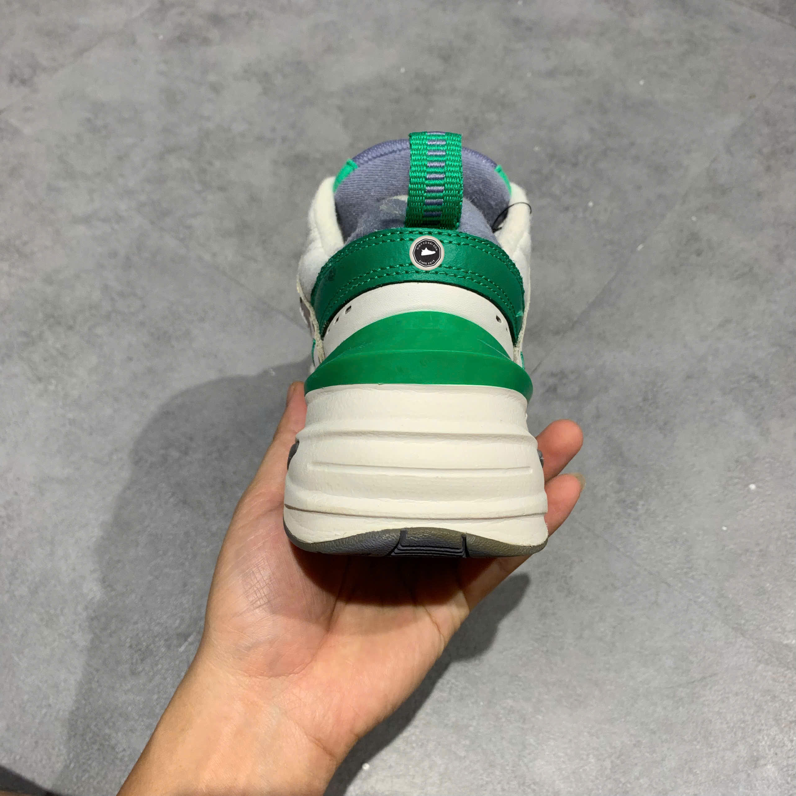 NIKE M2K TEKNO PLATINUM TINT SAIL LUCID GREEN AV4789 009 SIZE 42 GIÀY 2HAND CHÍNH HÃNG PVN21232