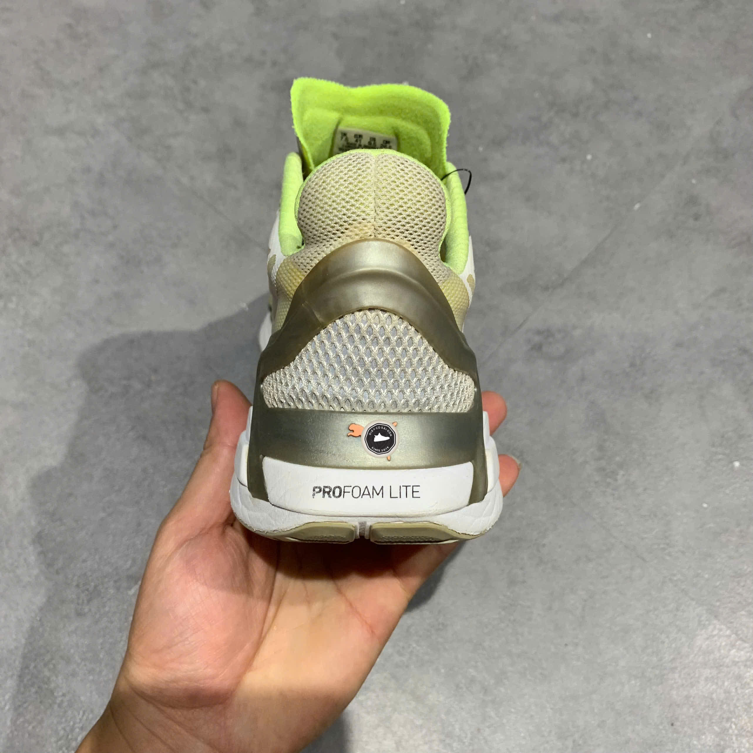 PUMA UltraRide Men's Running Shoes White Fizzy Yellow 193753 02 SIZE 41 GIÀY 2HAND CHÍNH HÃNG PVN21542