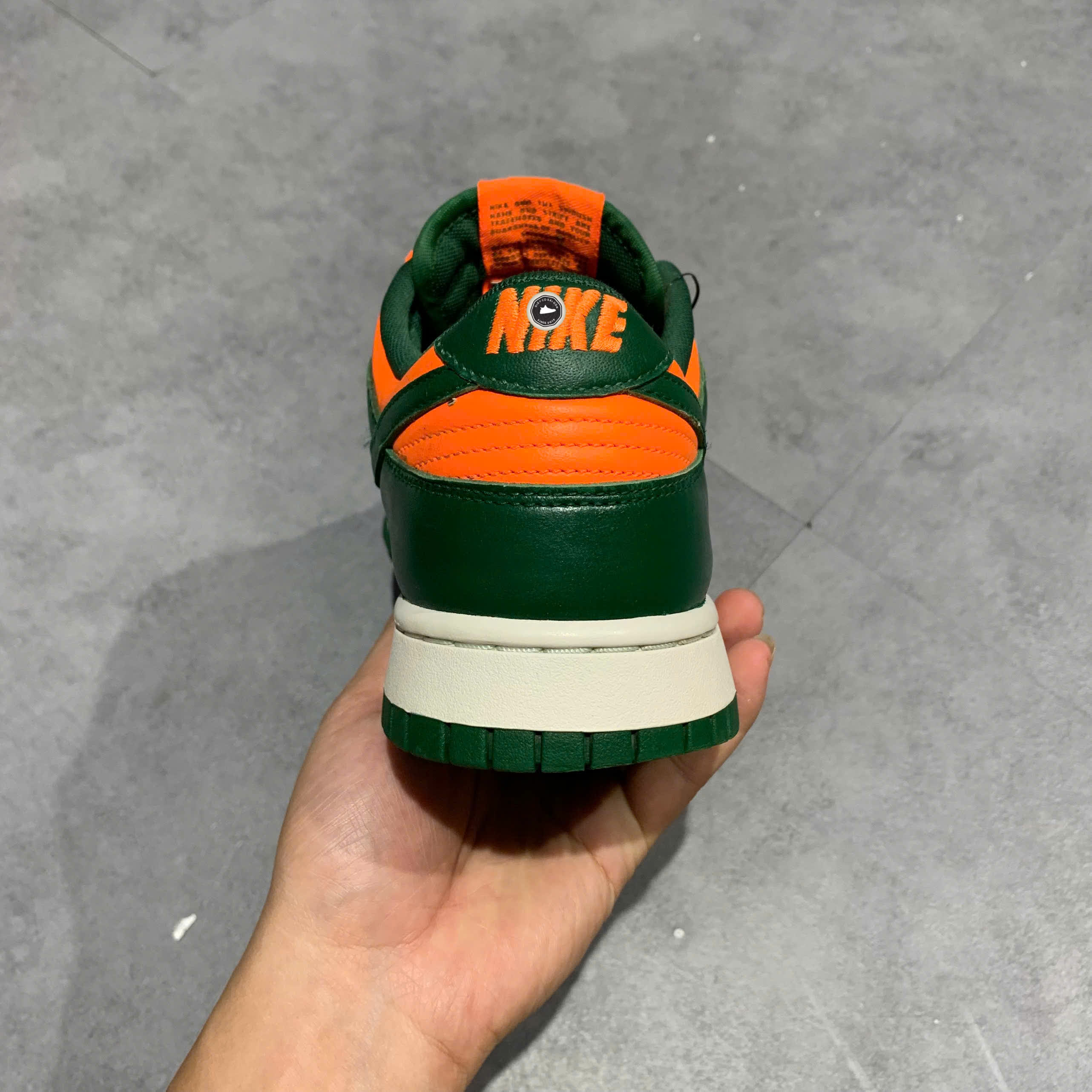 Nike Dunk Low Retro "Miami Hurricanes" DD1391 300 SIZE 42.5 GIÀY 2HAND CHÍNH HÃNG PVN21880