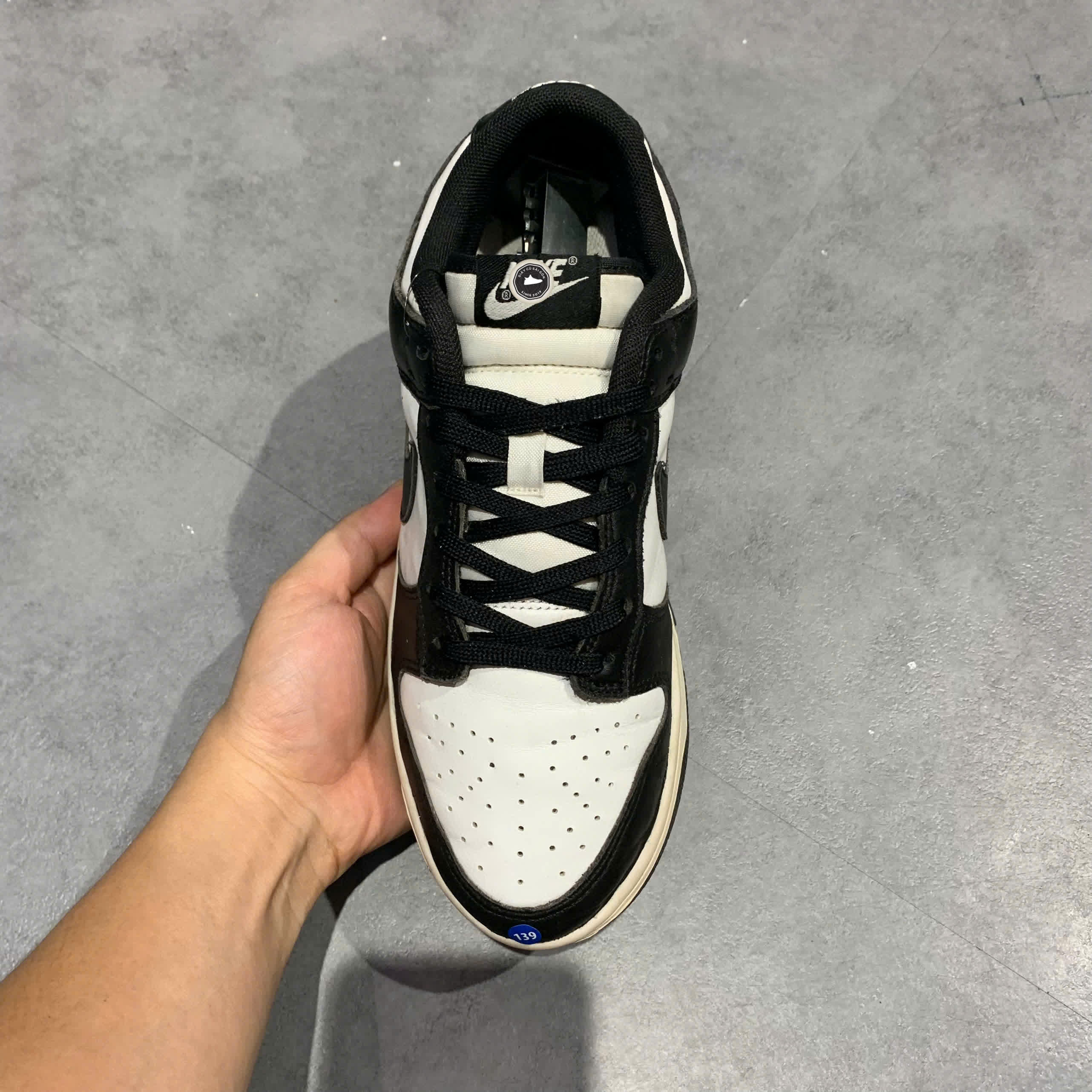 nike dunk low retro black white womens