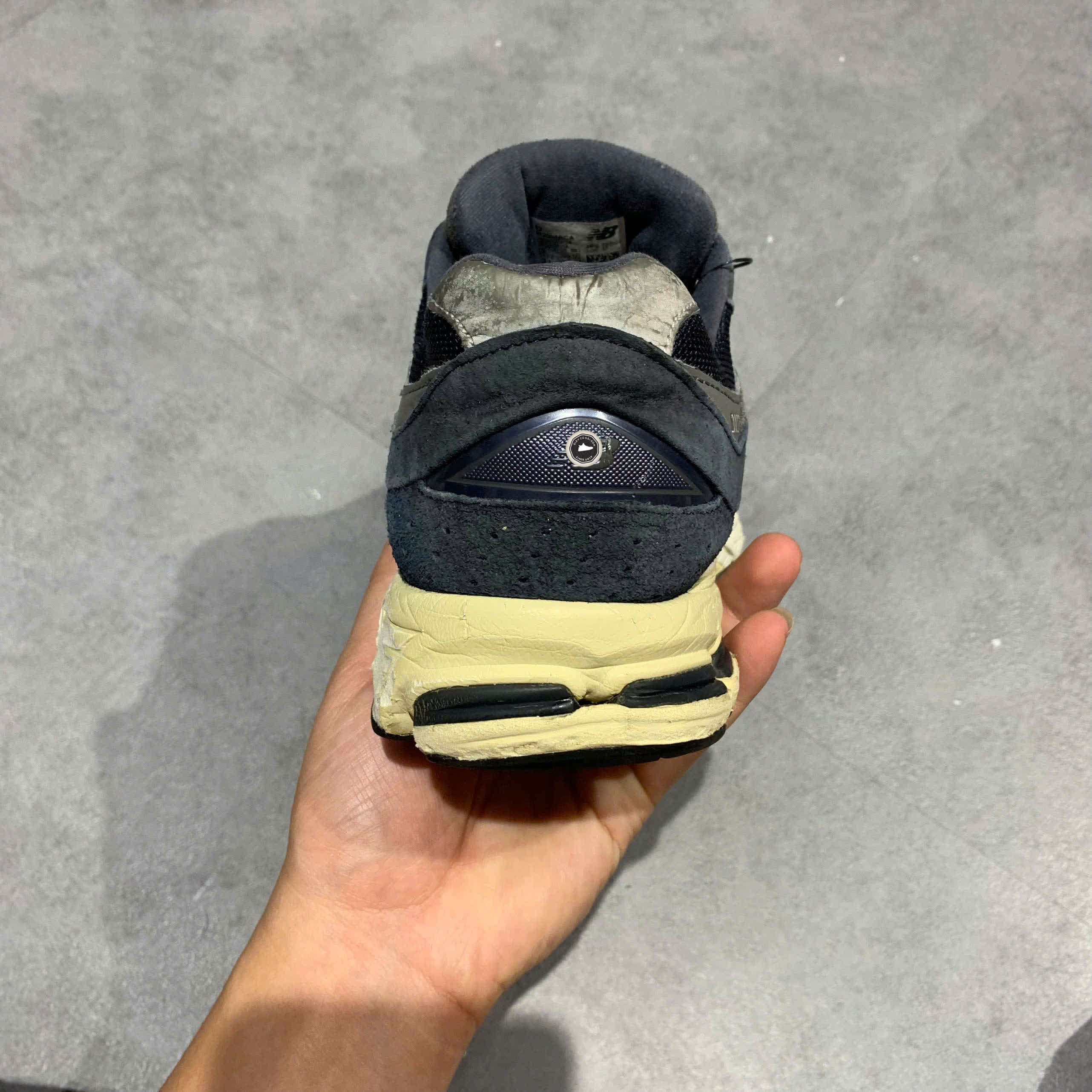 New Balance 2002R 'Eclipse Navy' D M2002RCA SIZE 42.5 GIÀY 2HAND CHÍNH HÃNG PVN21920