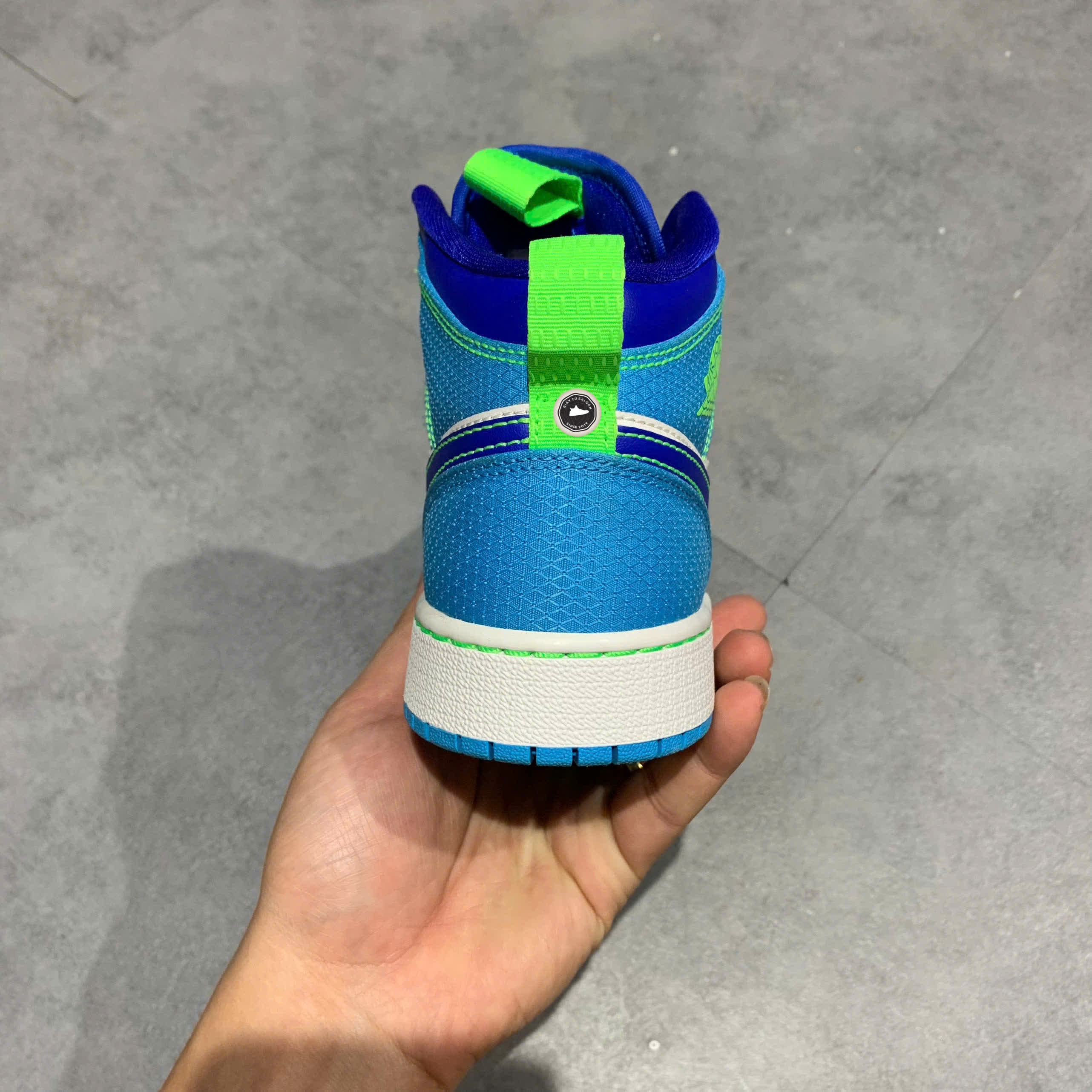 Air Jordan 1 Mid GS Sprite Blue/White/Green DA8010 400 SIZE 36 GIÀY 2HAND CHÍNH HÃNG PVN22110