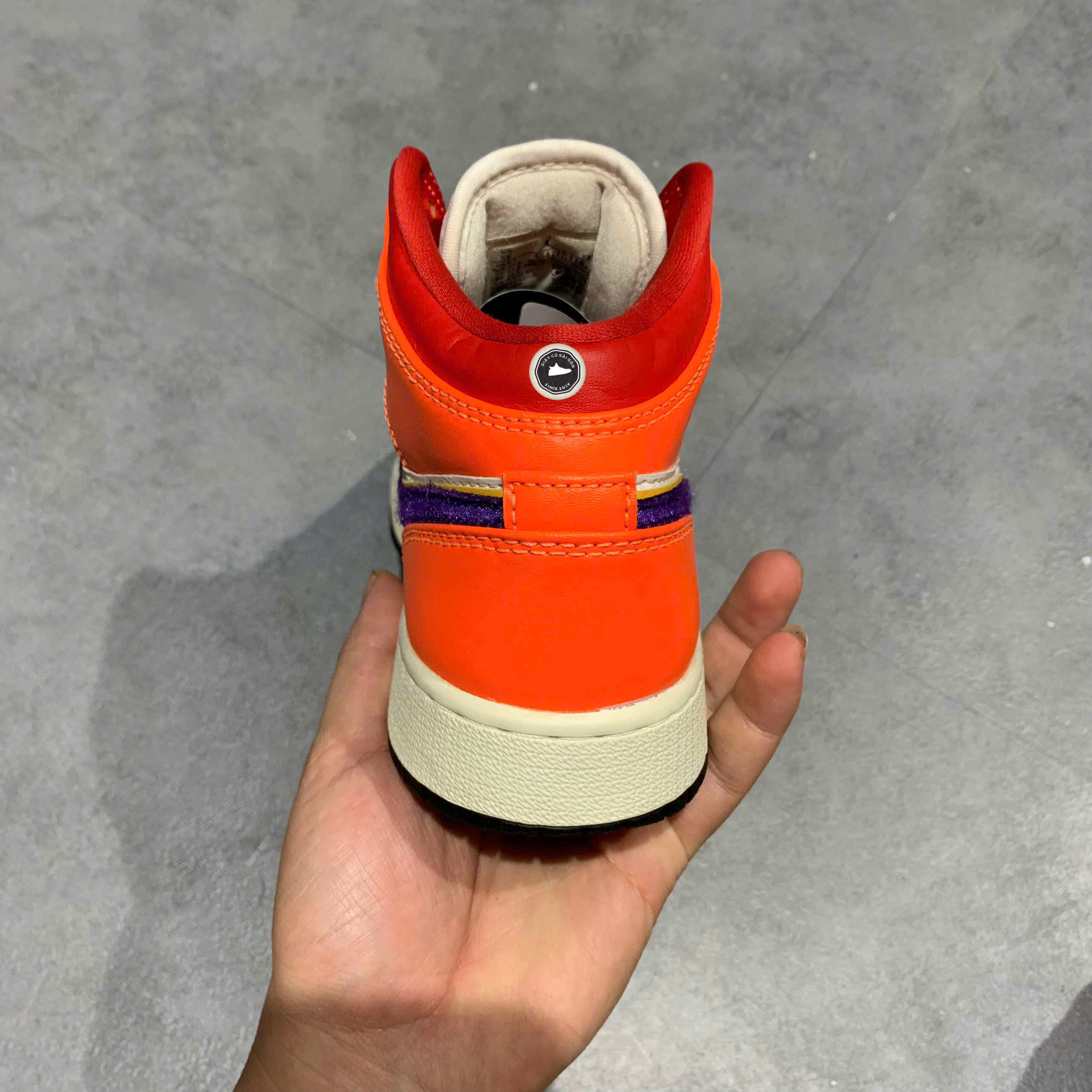 SIAir Jordan 1 Mid Alternate Multi-Color (GS) White Court Purple Spirit Teal 554725 128 SIZE 37.5 GIÀY 2HAND CHÍNH HÃNG PVN22154