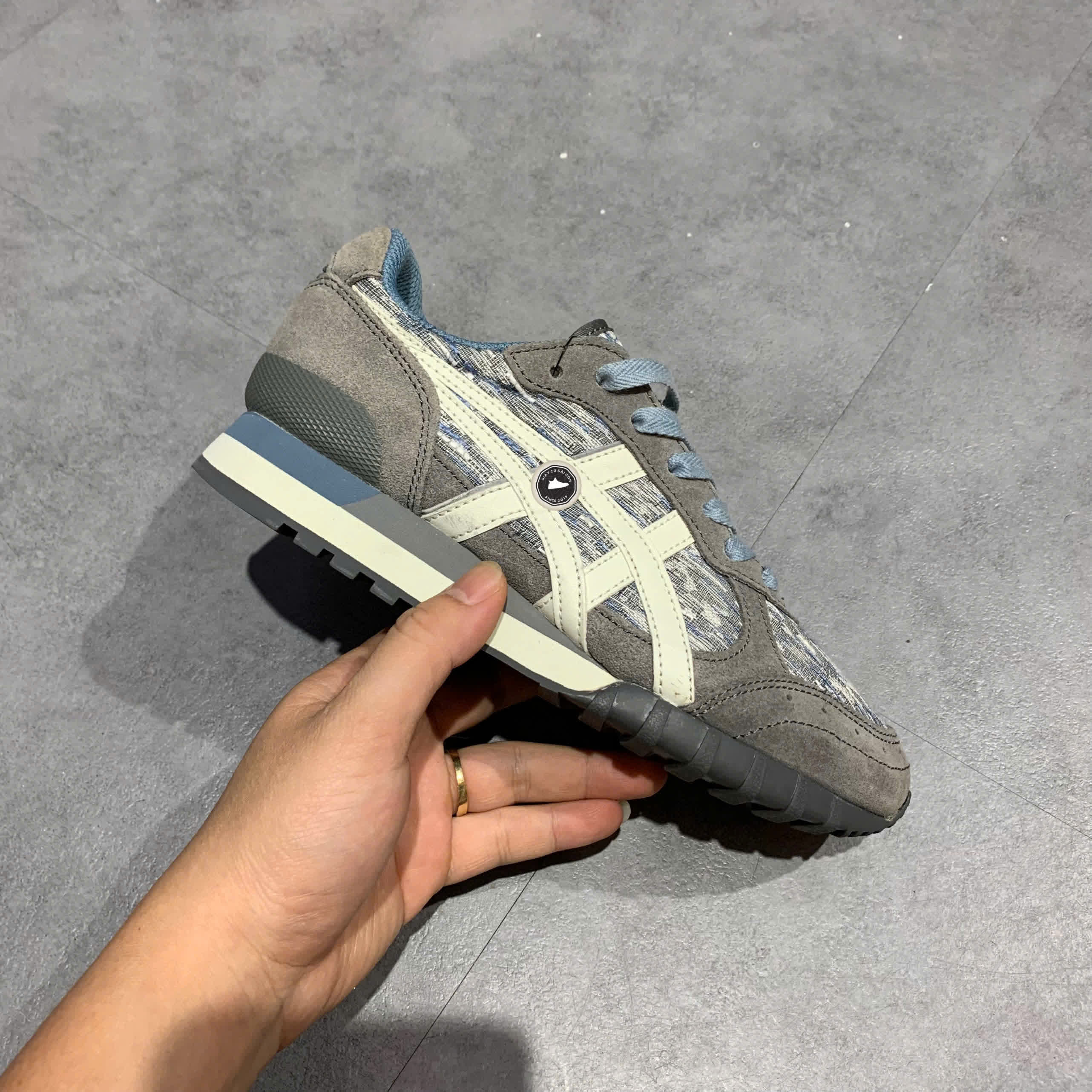 ONITSUKA TIGER F580616 D605L F580616 SIZE 36 GIÀY 2HAND CHÍNH HÃNG PVN22076