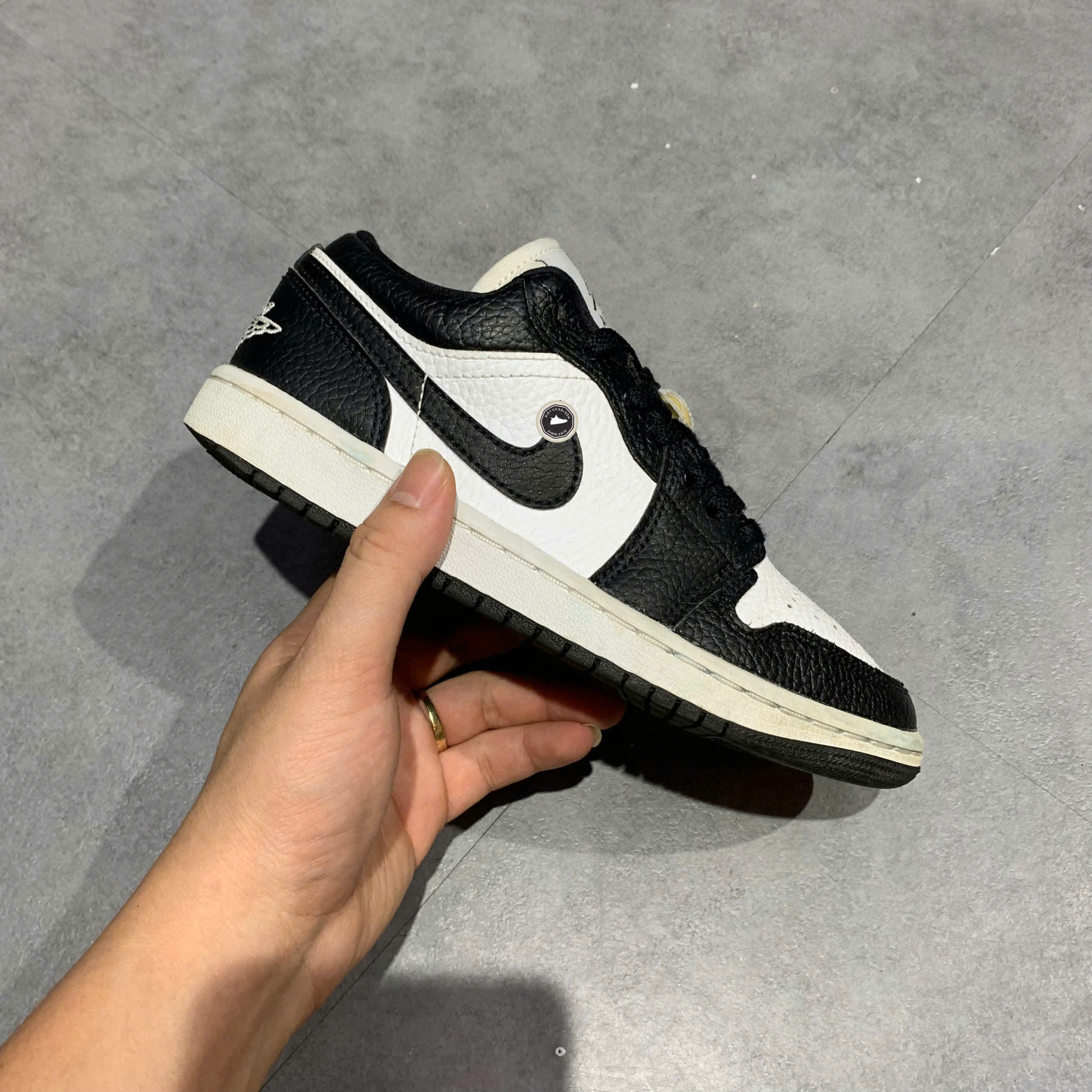 air jordan one homage