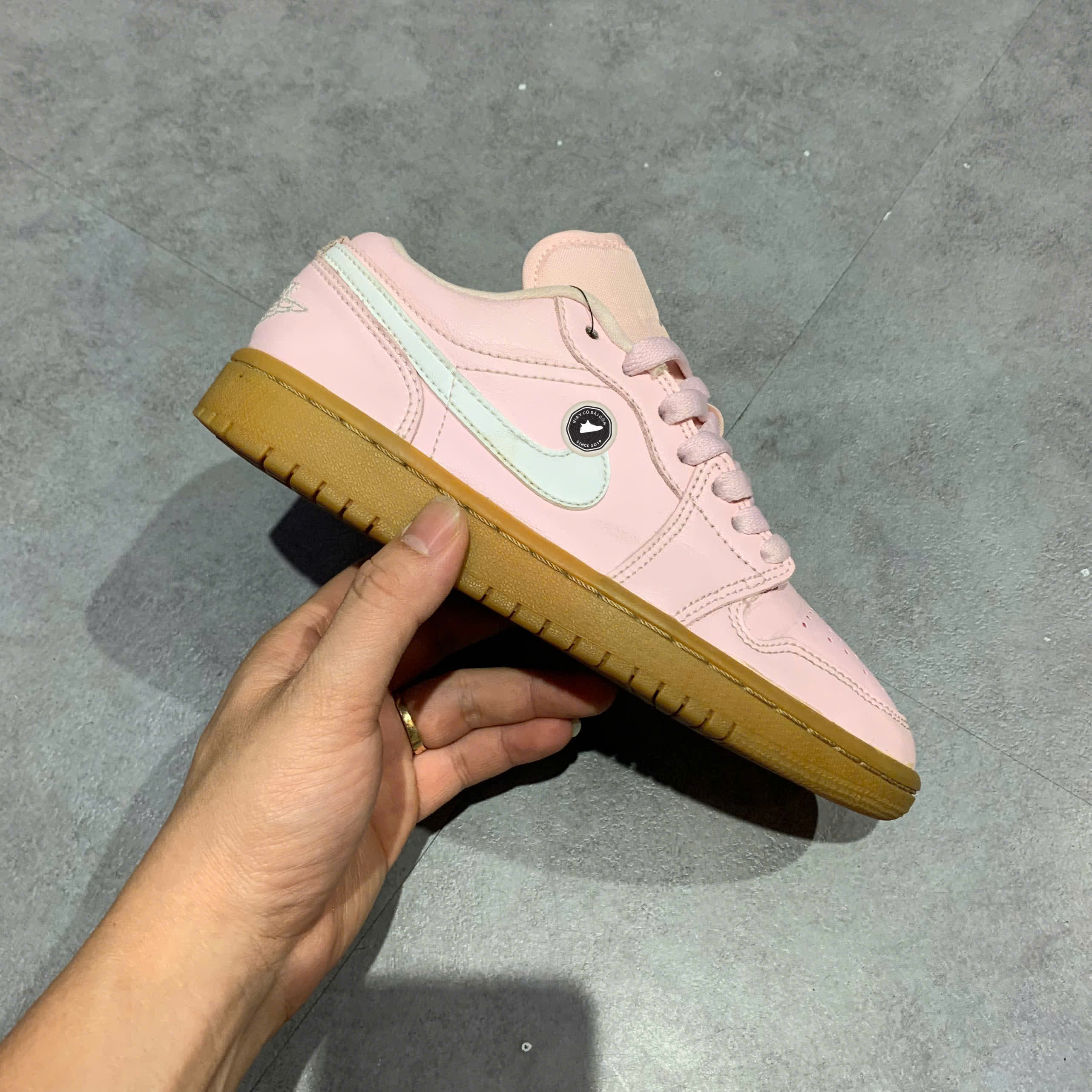 Nike Air Jordan 1 Low 'Arctic Pink Gum' DC0774 601 SIZE 35.5 GIÀY 2HAND CHÍNH HÃNG PVN22131