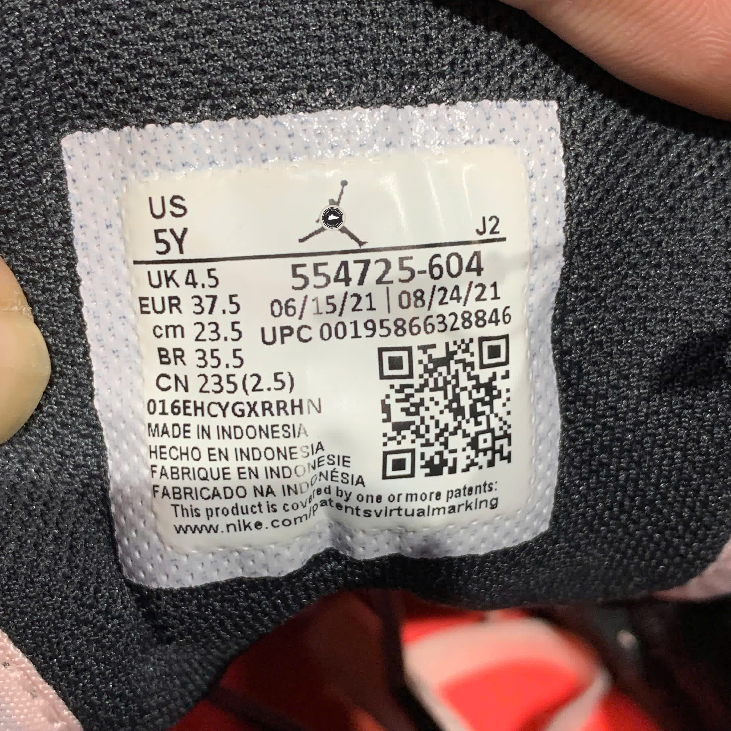 JORDAN 1 MID GS 'BLACK PINK CRIMSON' 554725 604 SIZE 37.5 GIÀY 2HAND CHÍNH HÃNG PVN22139