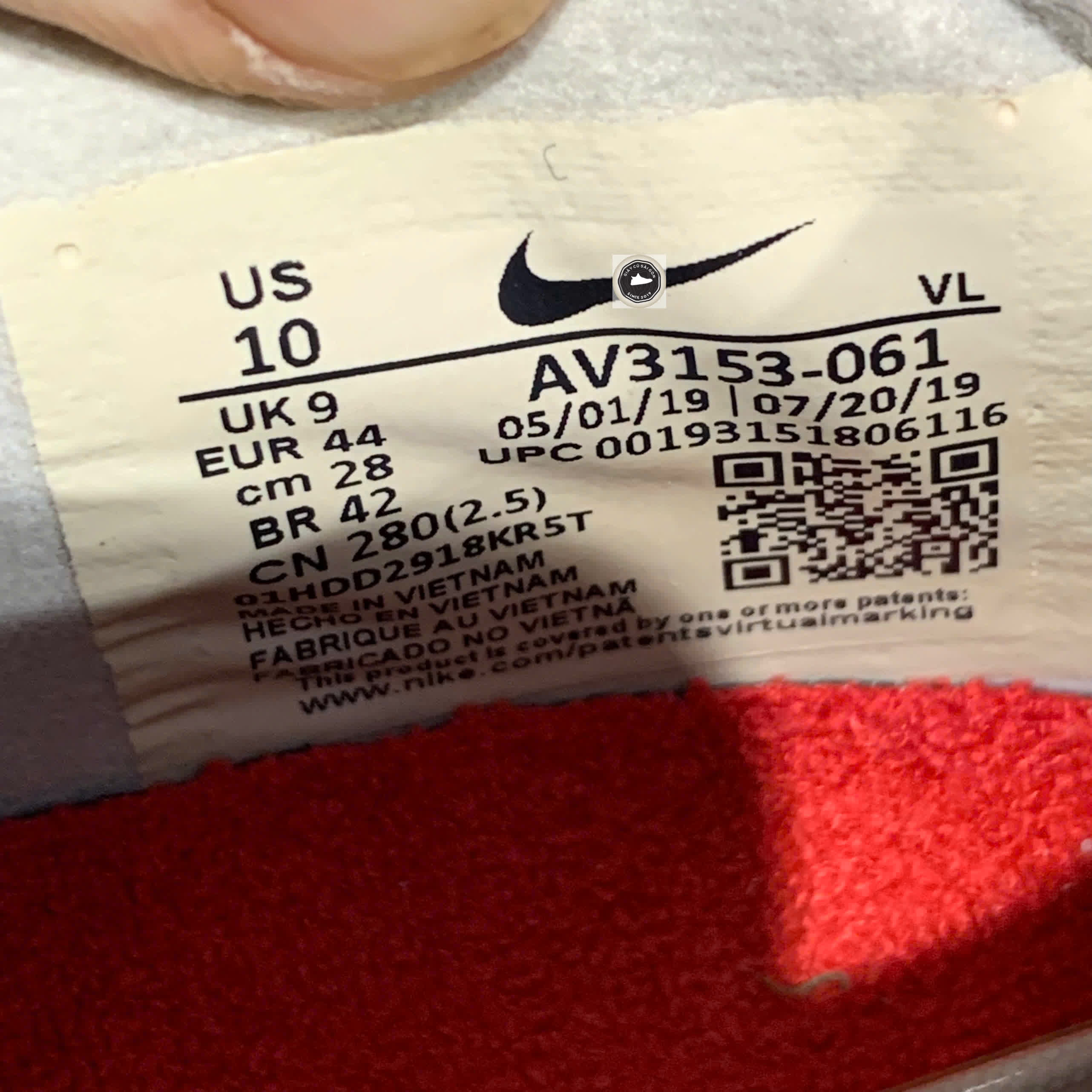 NIKE PREMIER II SALA IC AV3153 061 SIZE 44 GIÀY 2HAND CHÍNH HÃNG PVN22707