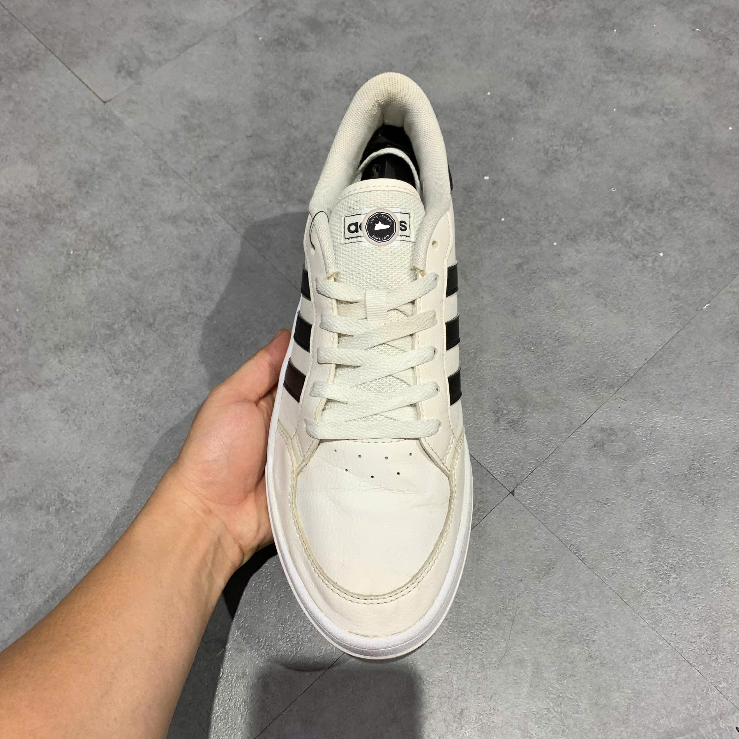 ADIDAS BREAKNET CLOUD WHITE CORE BLACK FX8707 SIZE 44 2/3 GIÀY 2HAND CHÍNH HÃNG PVN22650