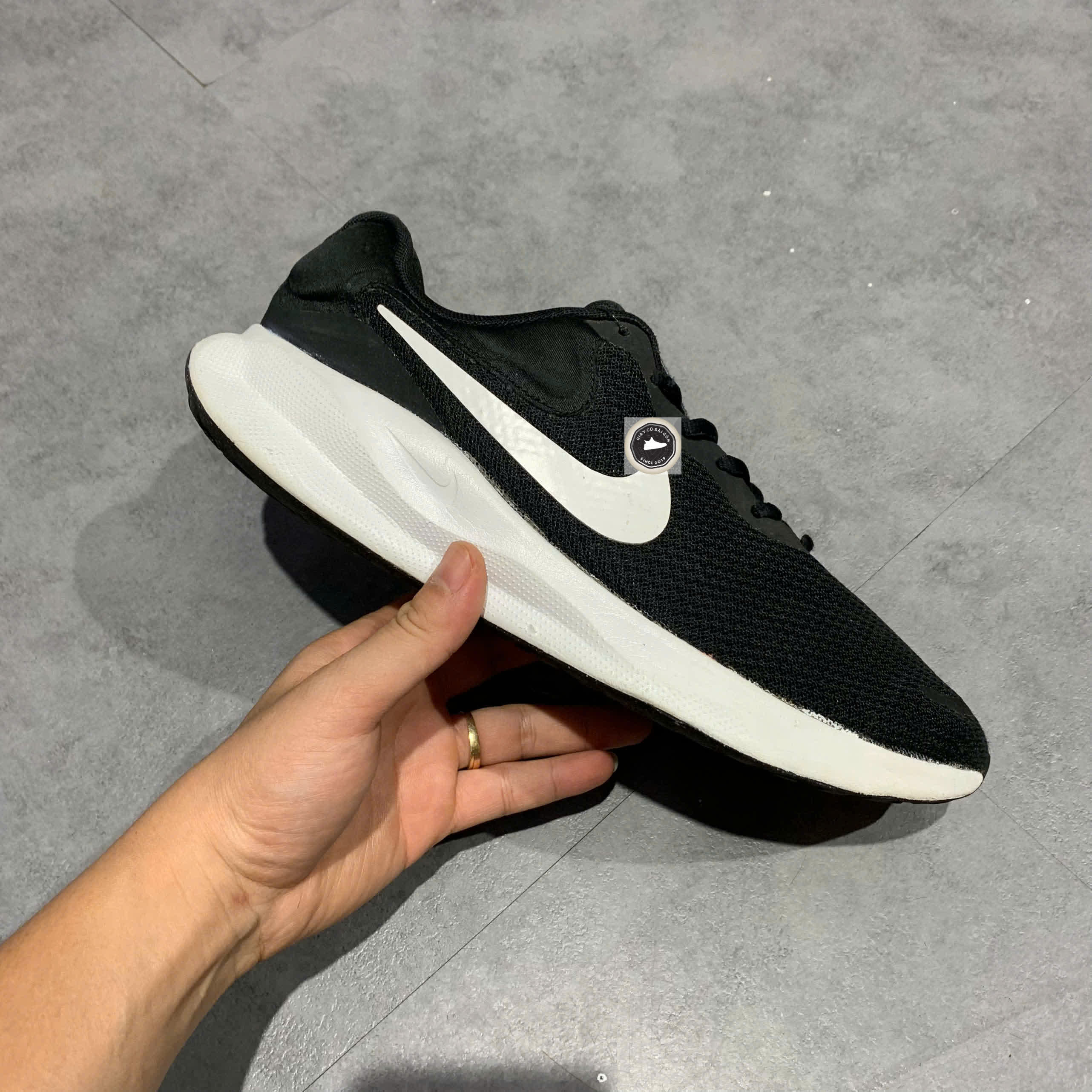 🔥 NIKE REVOLUTION 7 WIDE – SIZE 42.5 – PVN22301 – CHÍNH HÃNG