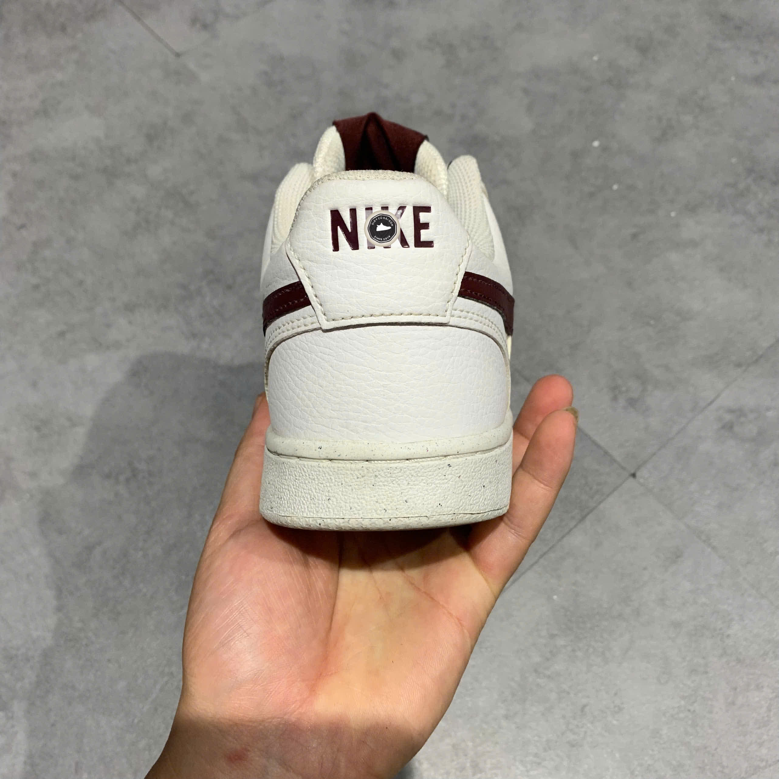 Nike Court Vision Low Next Nature 'White Burgundy Crush' DH2987 113 SIZE 42 GIÀY 2HAND CHÍNH HÃNG PVN22689